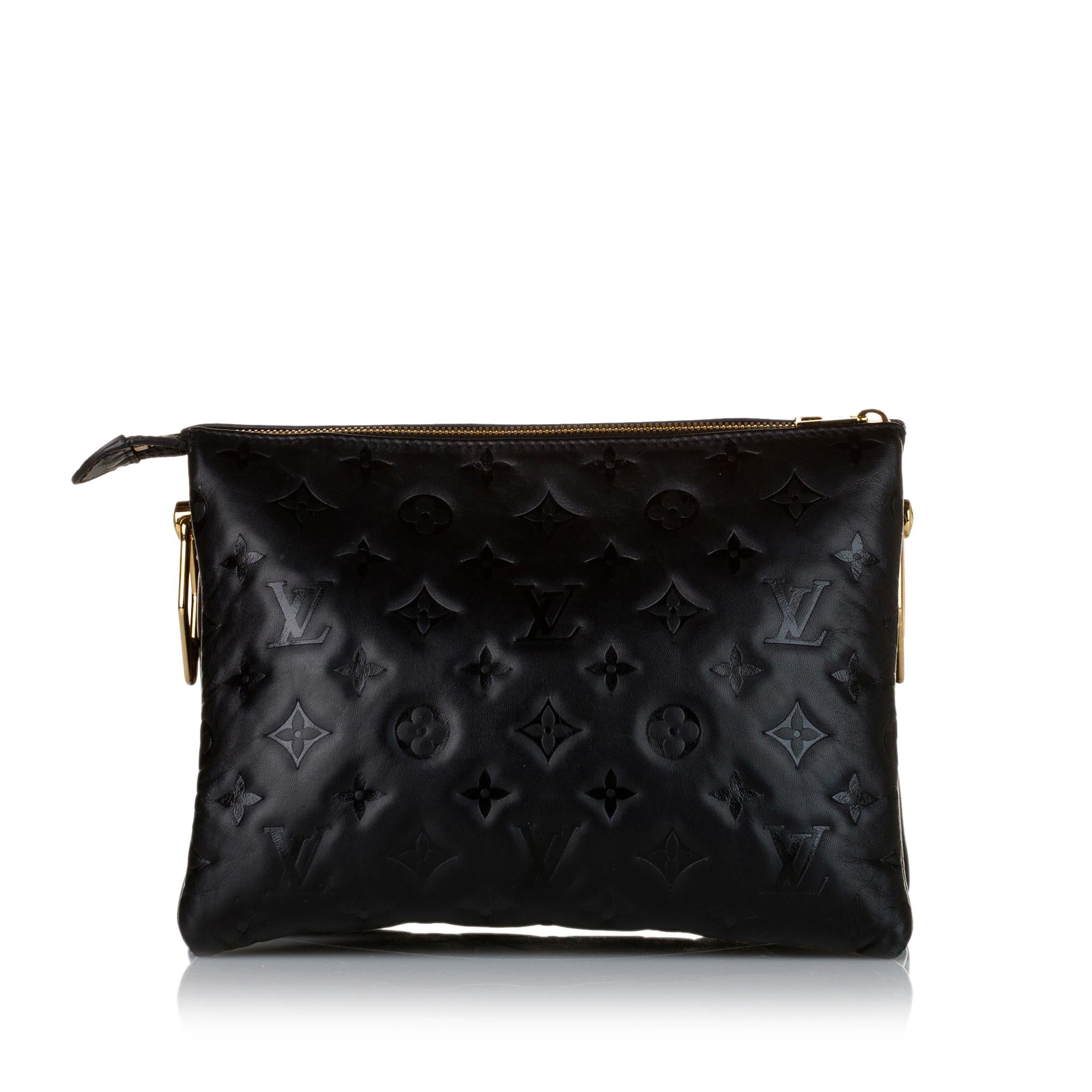 Louis Vuitton Monogram Coussin PM (SHG-37688)
