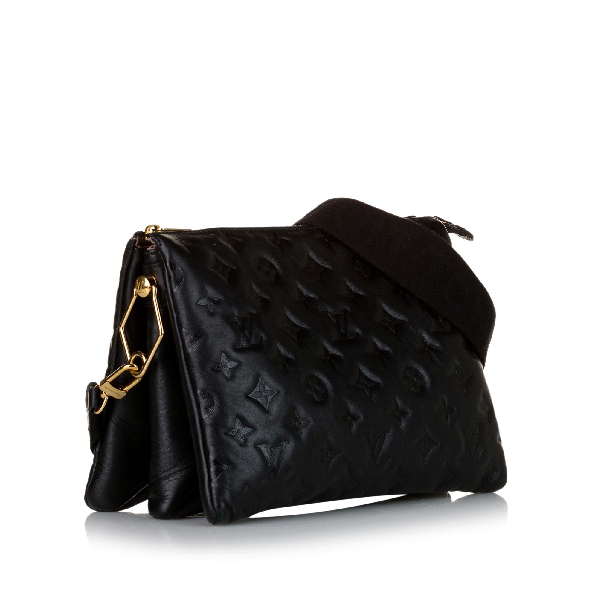 Louis Vuitton Monogram Coussin PM (SHG-37688)