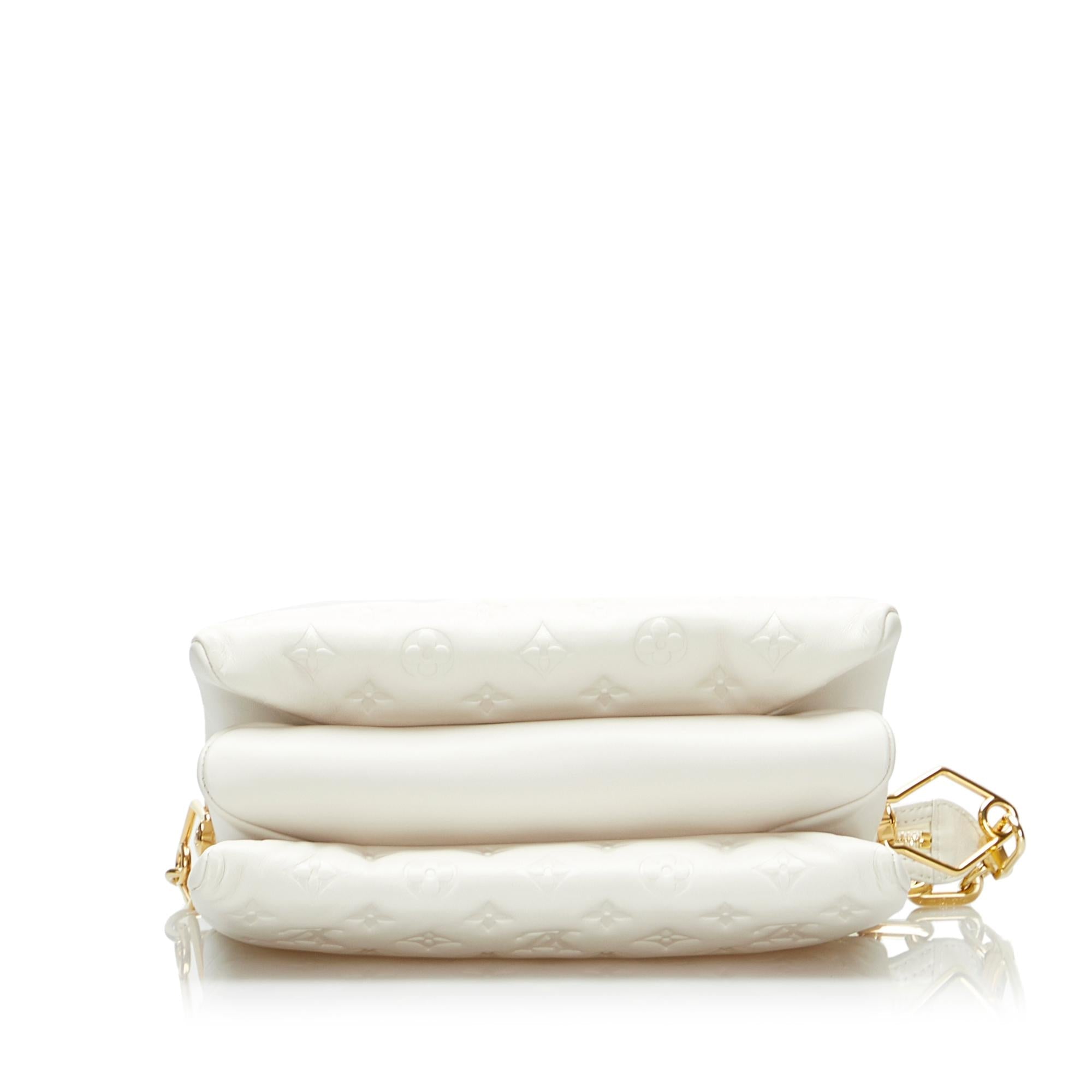Louis Vuitton Monogram Coussin PM (SHG-Fgjrmq)