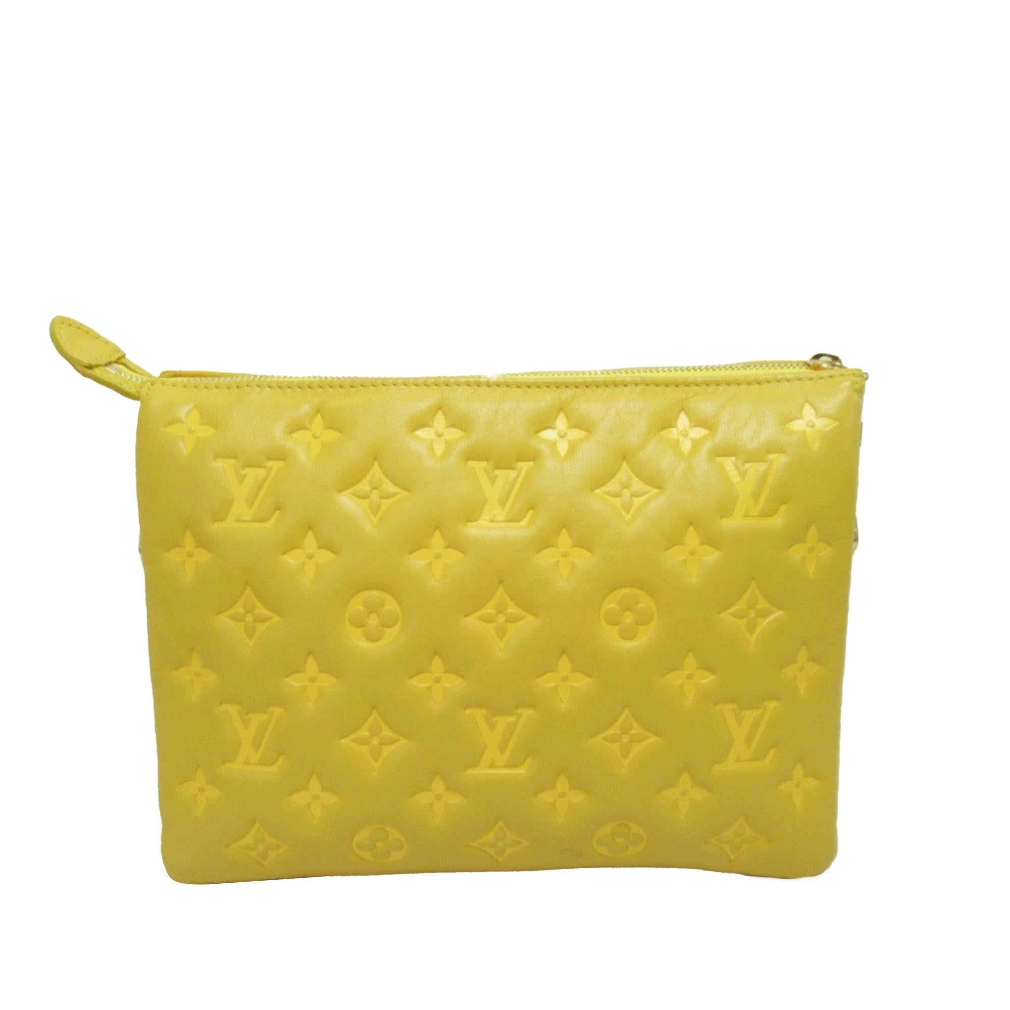Louis Vuitton Monogram Coussin PM (SHG-SmvOdR)