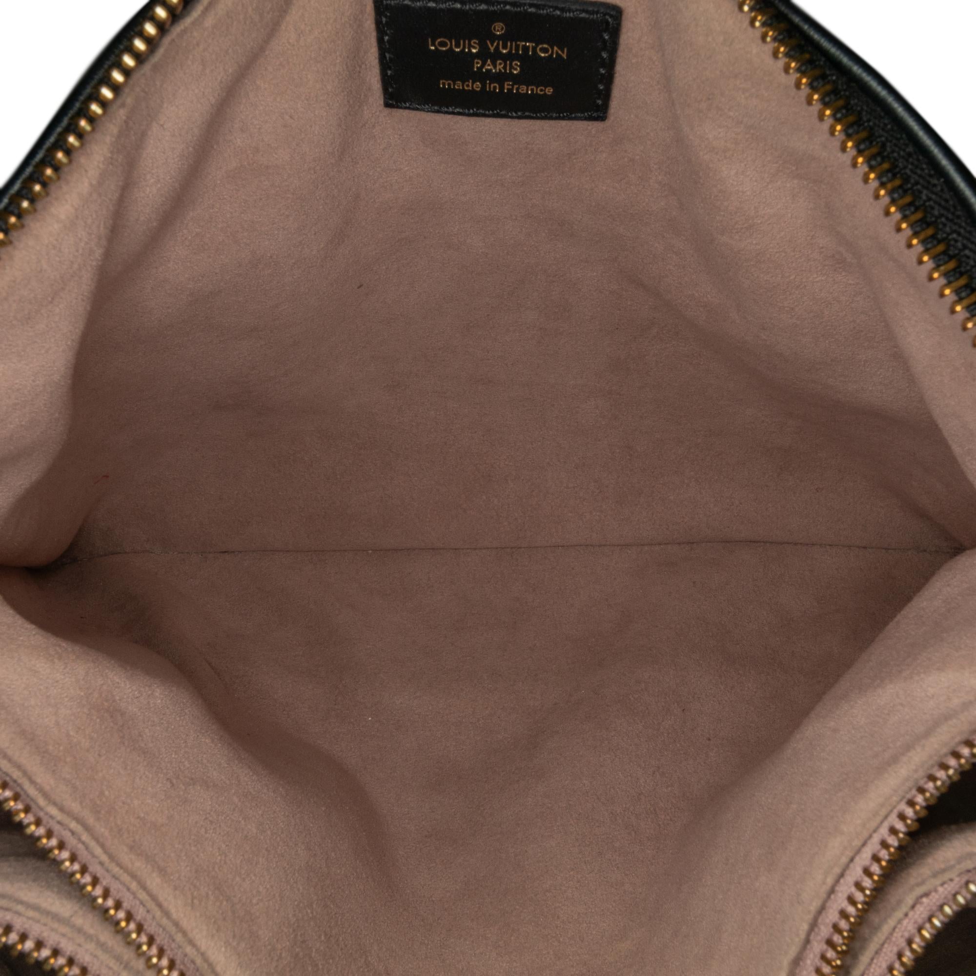 Louis Vuitton Monogram Coussin PM (SHG-LbP6yL)