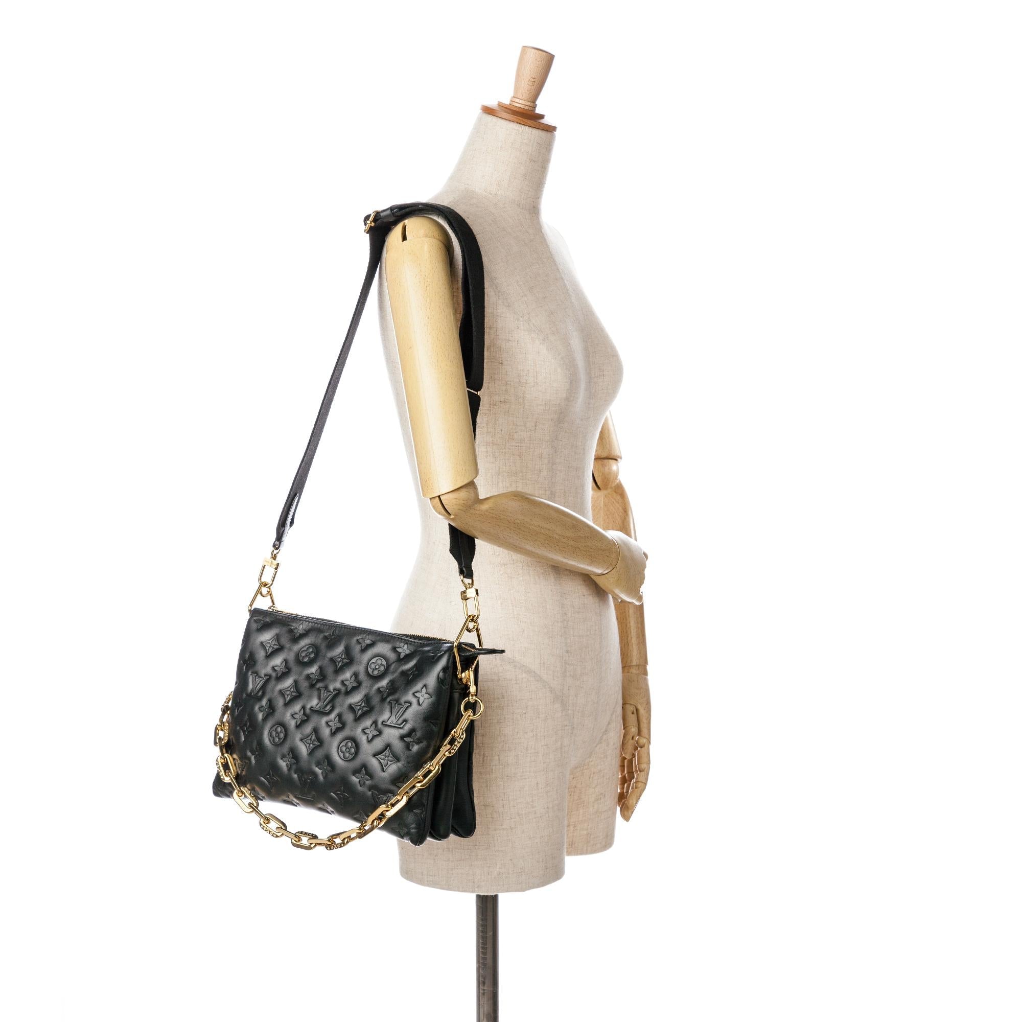 Louis Vuitton Monogram Coussin PM (SHG-LbP6yL)