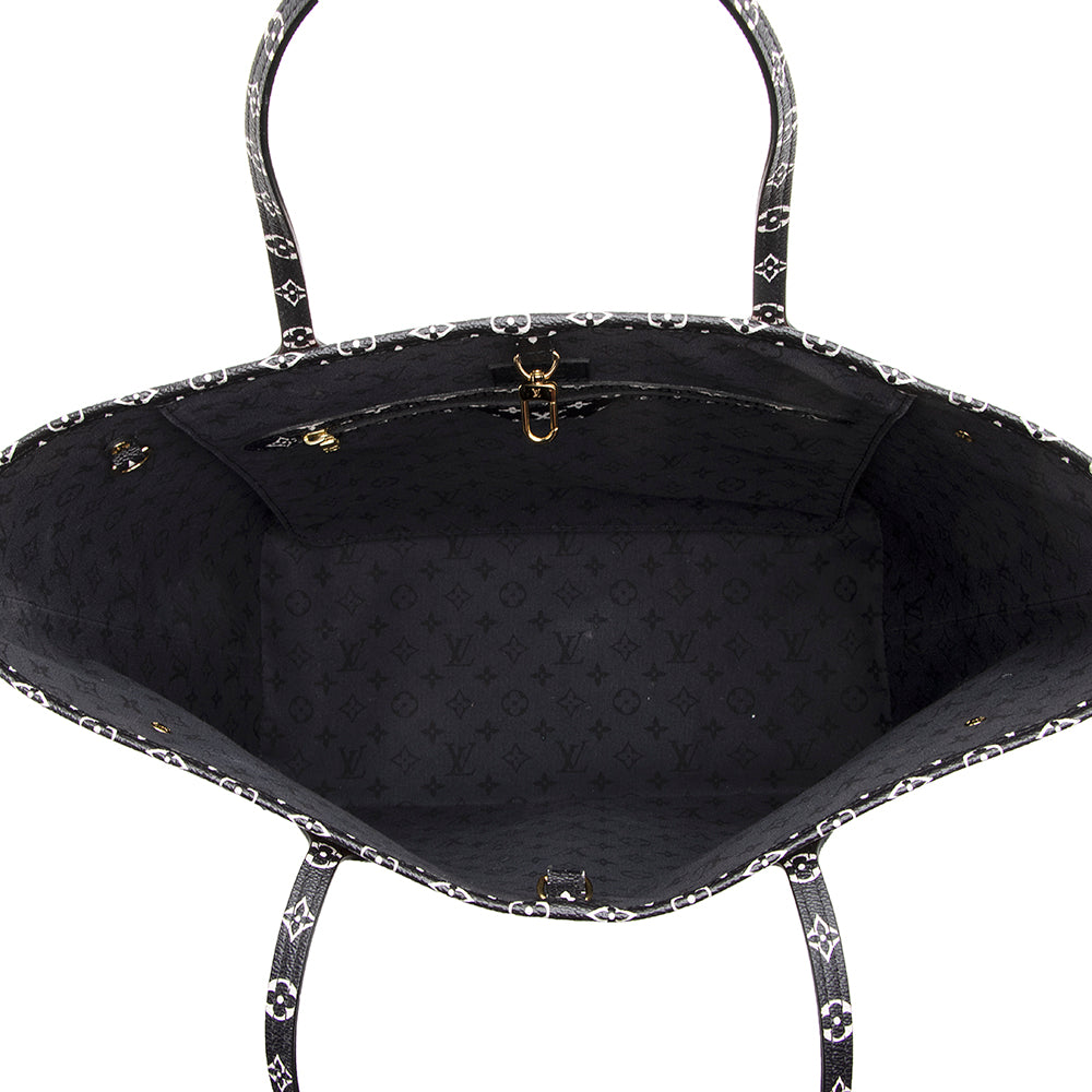 Louis Vuitton Limited Edition Monogram Crafty Neverfull MM Tote (SHF-19630)