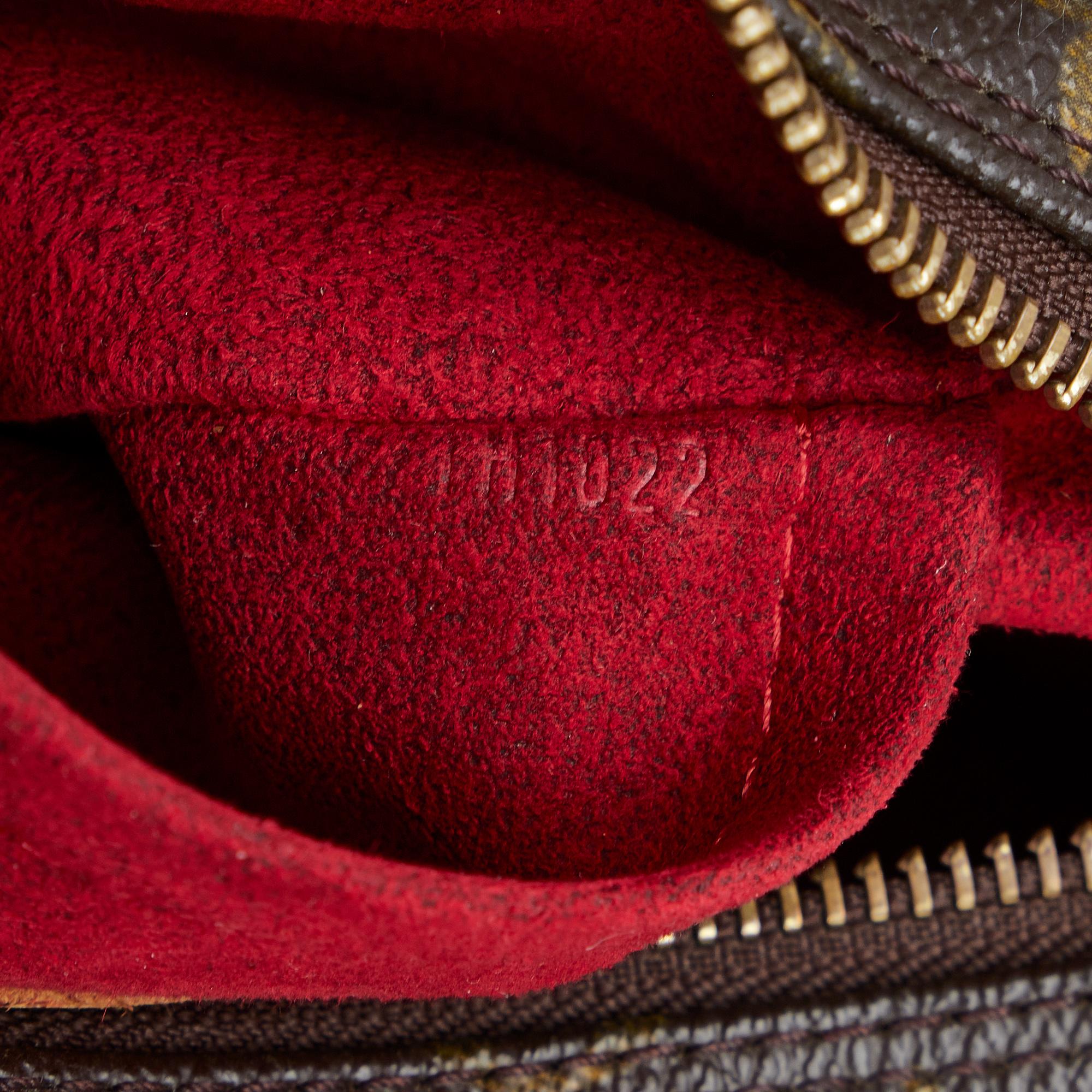 Louis Vuitton Monogram Croissant MM (SHG-07s74F)