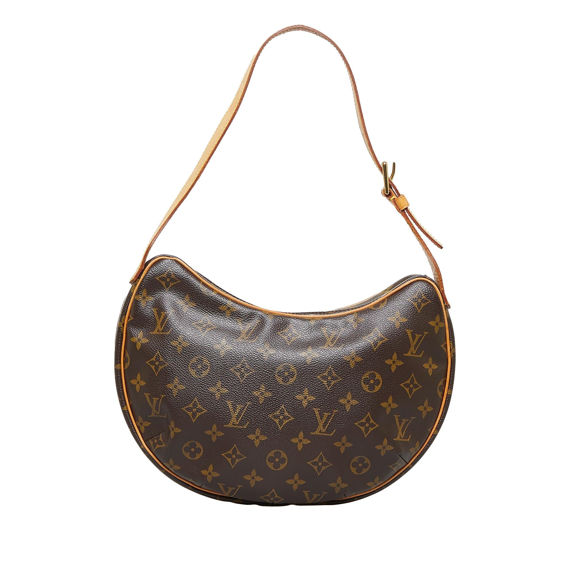 Louis Vuitton Monogram Croissant MM (SHG-0FpCGQ)