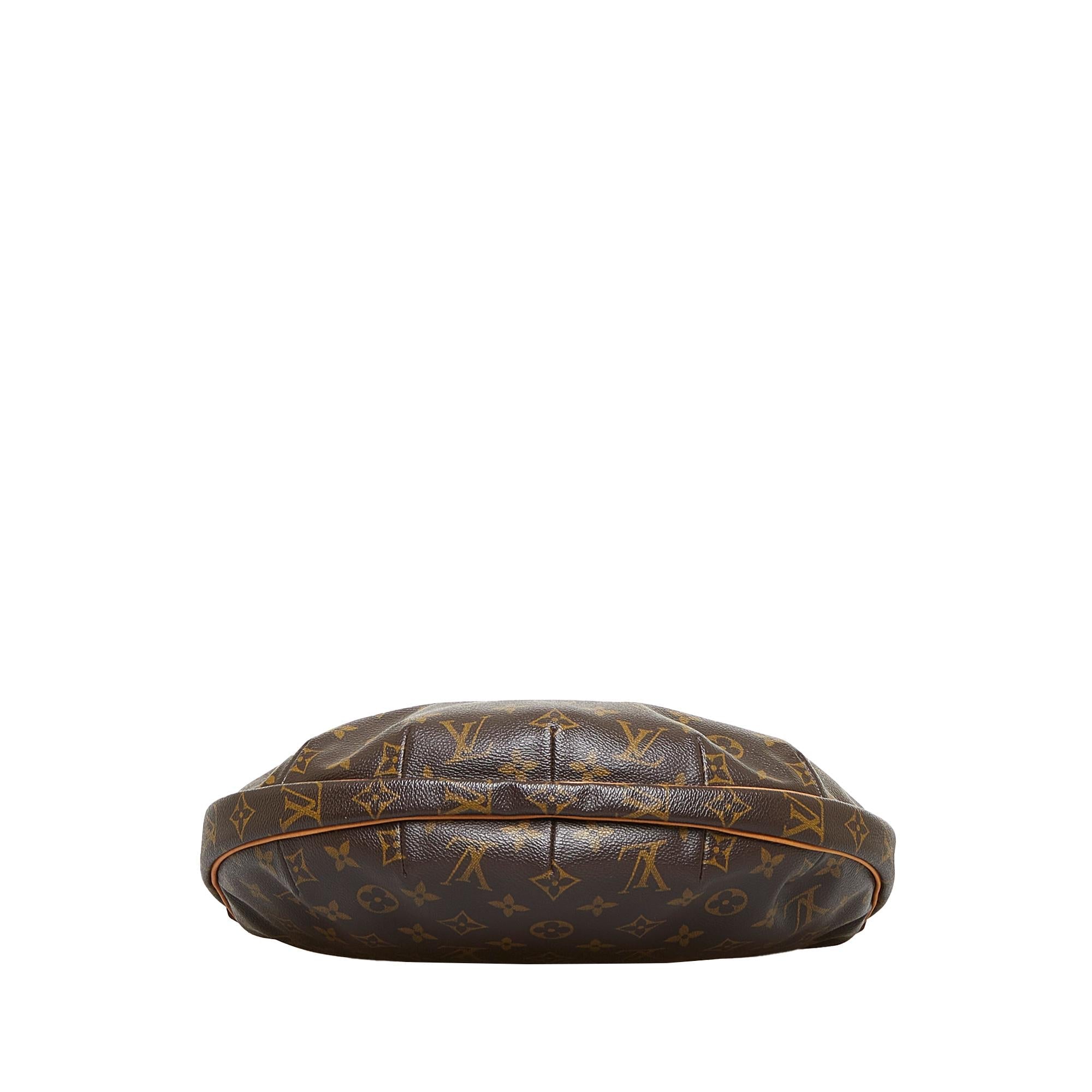 Louis Vuitton Monogram Croissant MM (SHG-0FpCGQ)