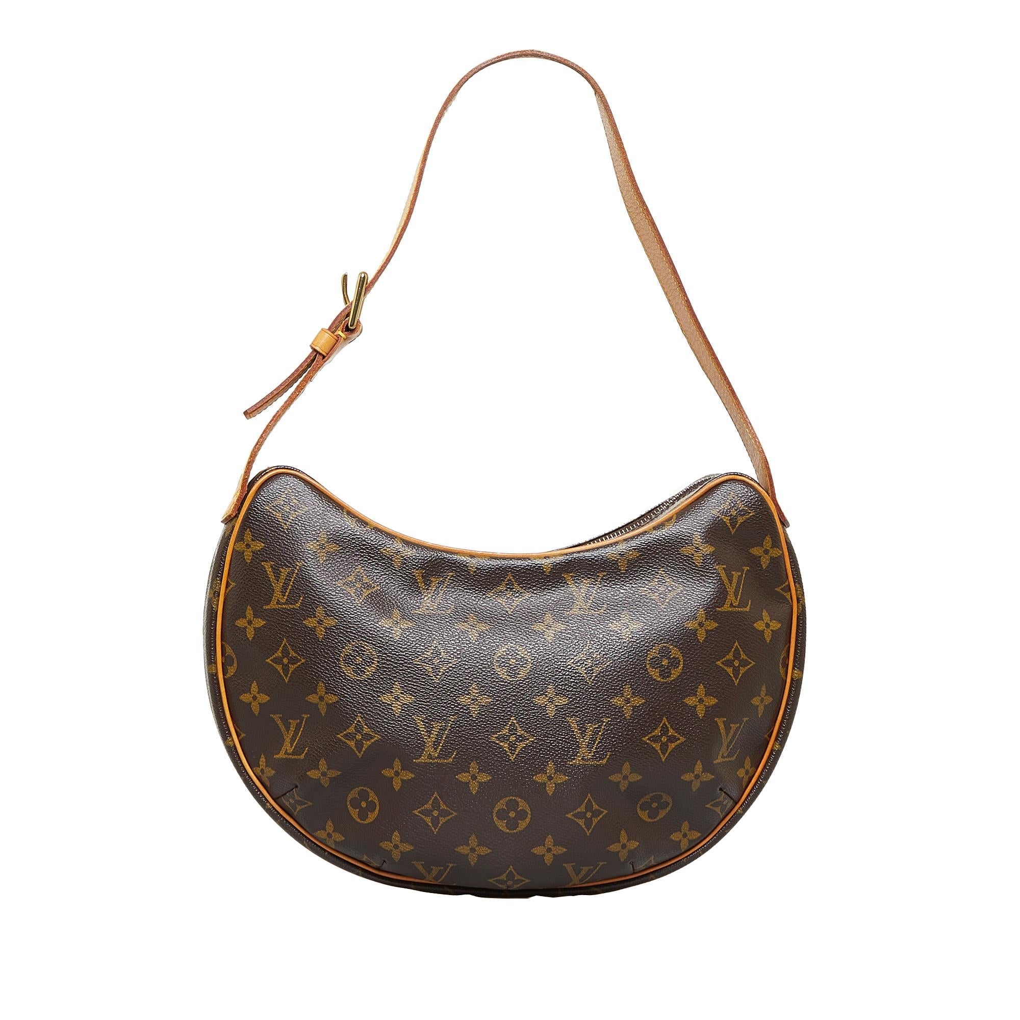 Louis Vuitton Monogram Croissant MM (SHG-0FpCGQ)