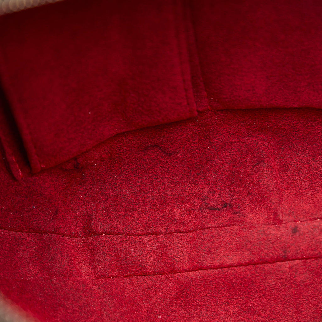 Louis Vuitton Monogram Croissant MM (SHG-0FpCGQ)