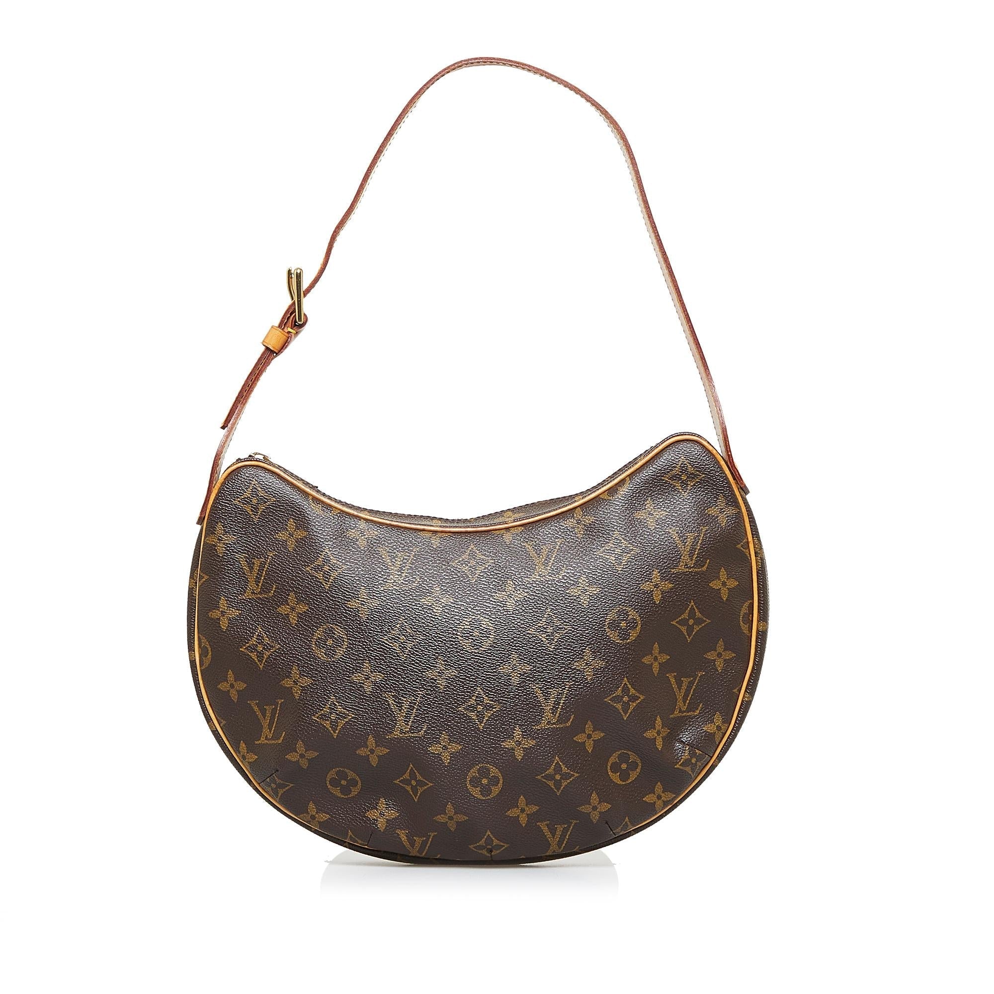 Louis Vuitton Monogram Croissant MM (SHG-YyoGJw)