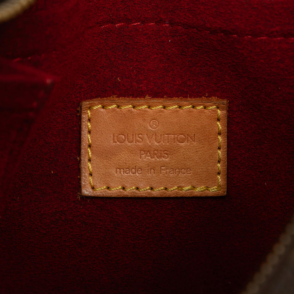 Louis Vuitton Monogram Croissant MM (SHG-vzAL0o)