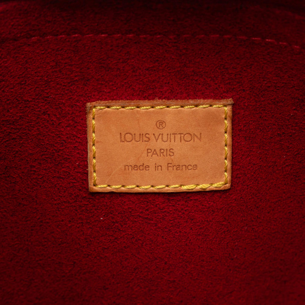 Louis Vuitton Monogram Croissant MM (SHG-SFV9GX)