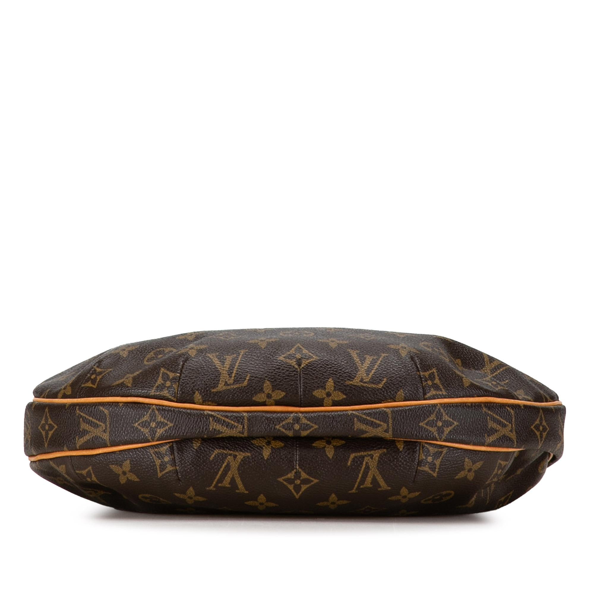 Louis Vuitton Monogram Croissant MM (SHG-lcT0rx)