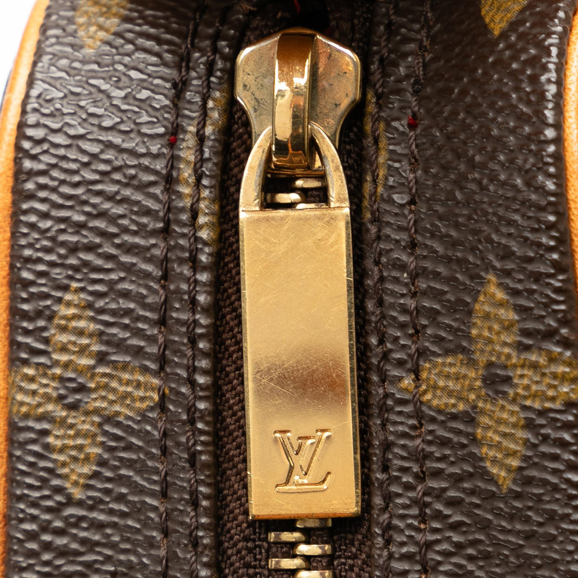 Louis Vuitton Monogram Croissant MM (SHG-lcT0rx)