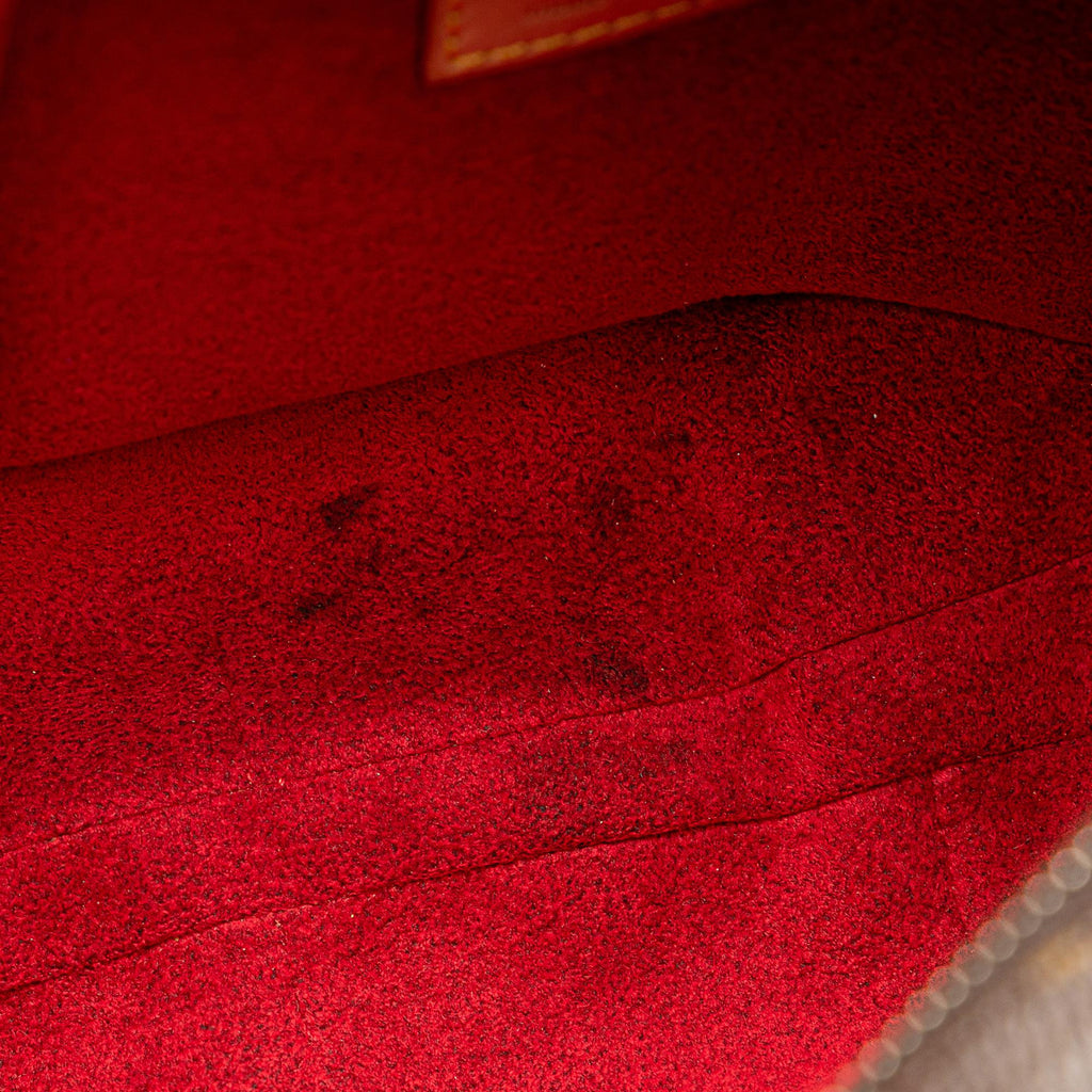 Louis Vuitton Monogram Croissant MM