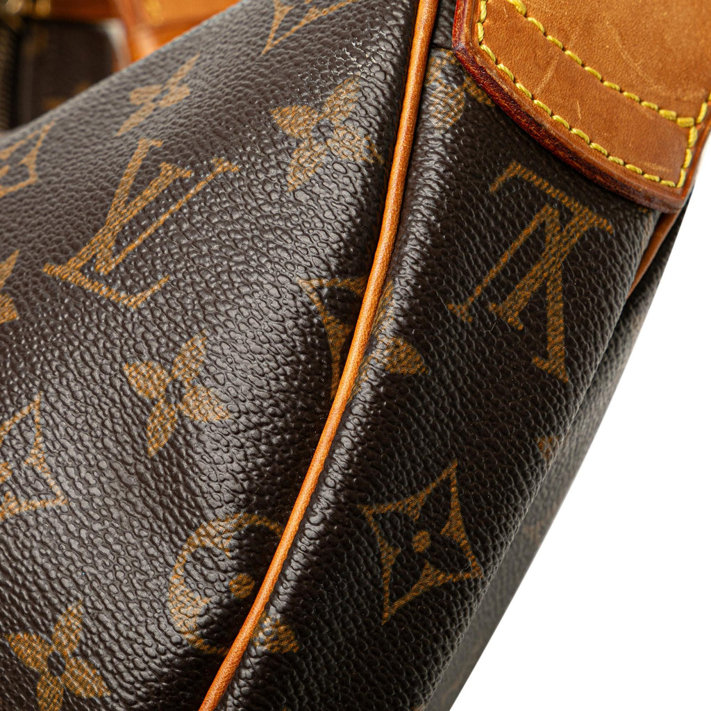 Louis Vuitton Monogram Croissant MM