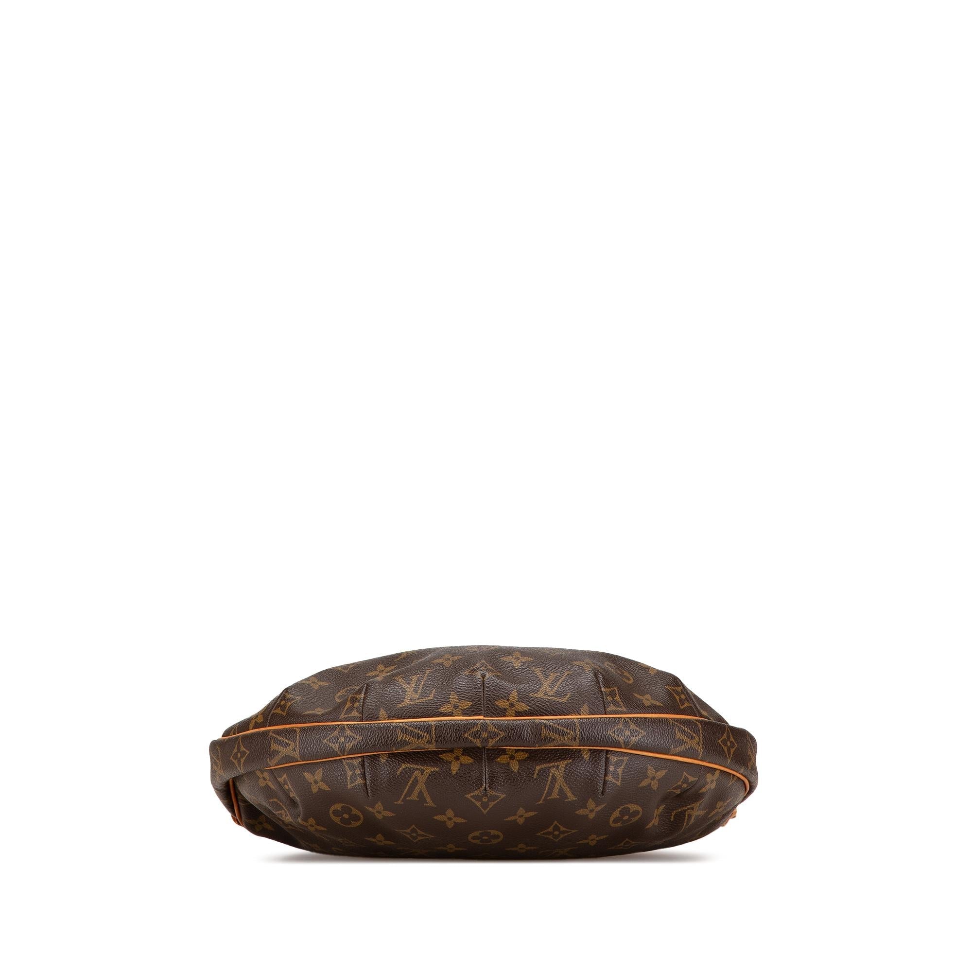 Louis Vuitton Monogram Croissant MM