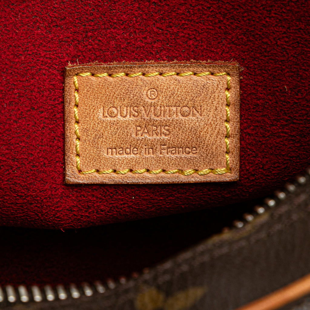 Louis Vuitton Monogram Croissant MM