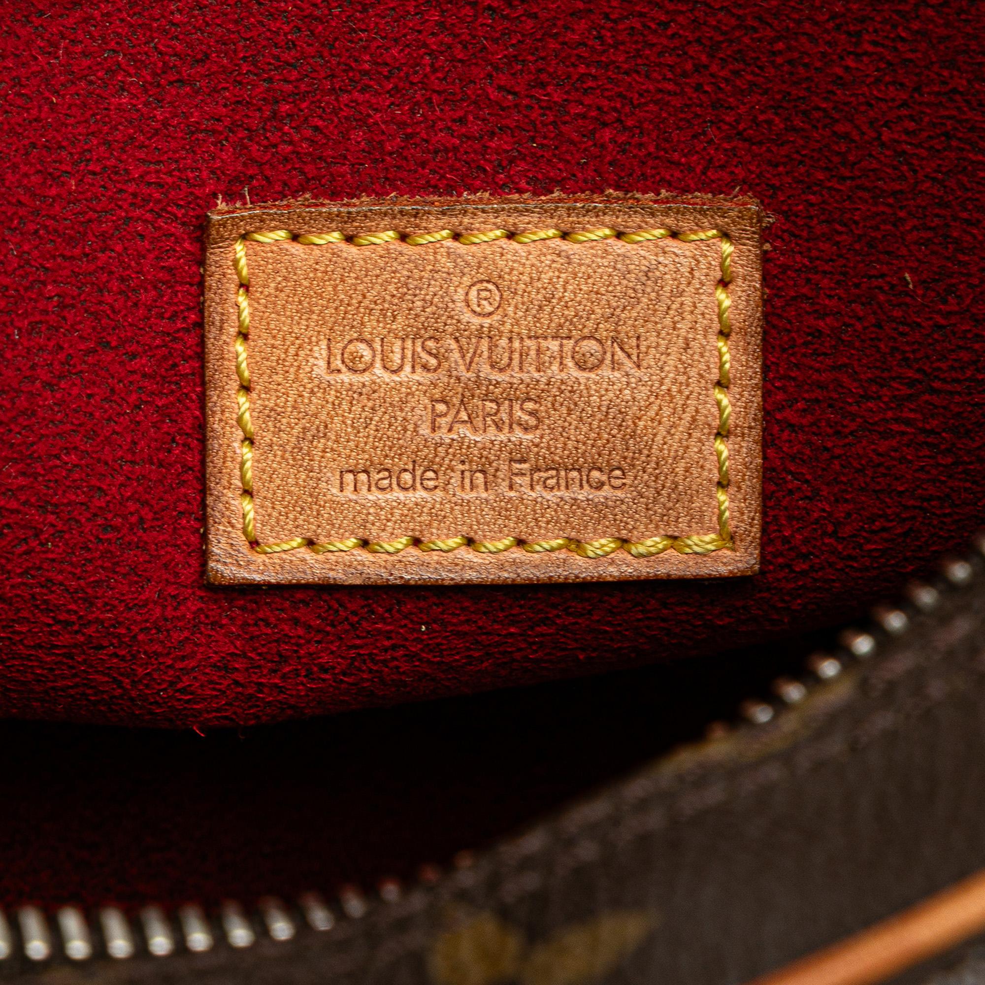 Louis Vuitton Monogram Croissant MM