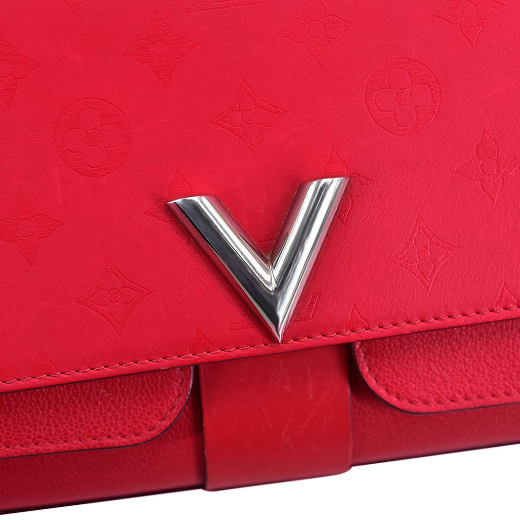 Louis Vuitton Monogram Cuir Plume Ecume Very Chain Bag