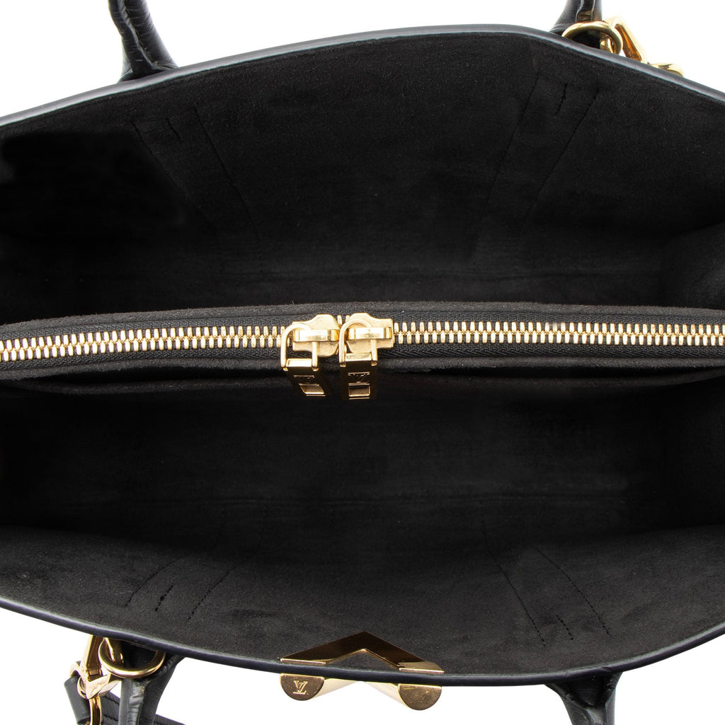 Louis Vuitton Monogram Cuir Plume Very MM Tote