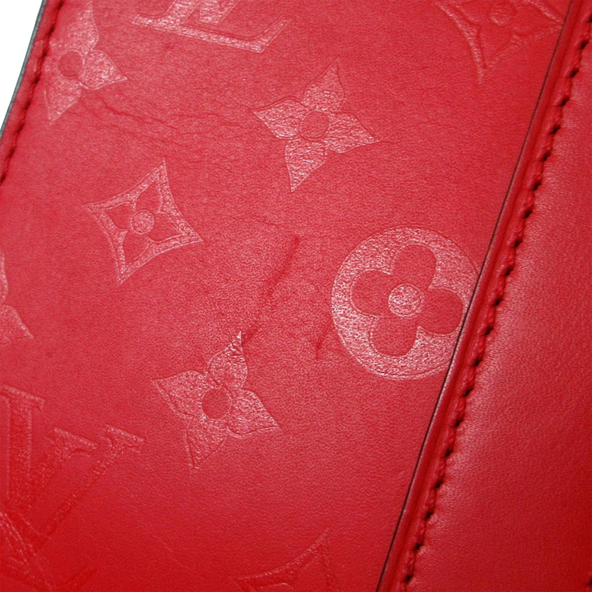 Louis Vuitton Monogram Cuir Plume Very Tote MM (SHG-LjIeqm)