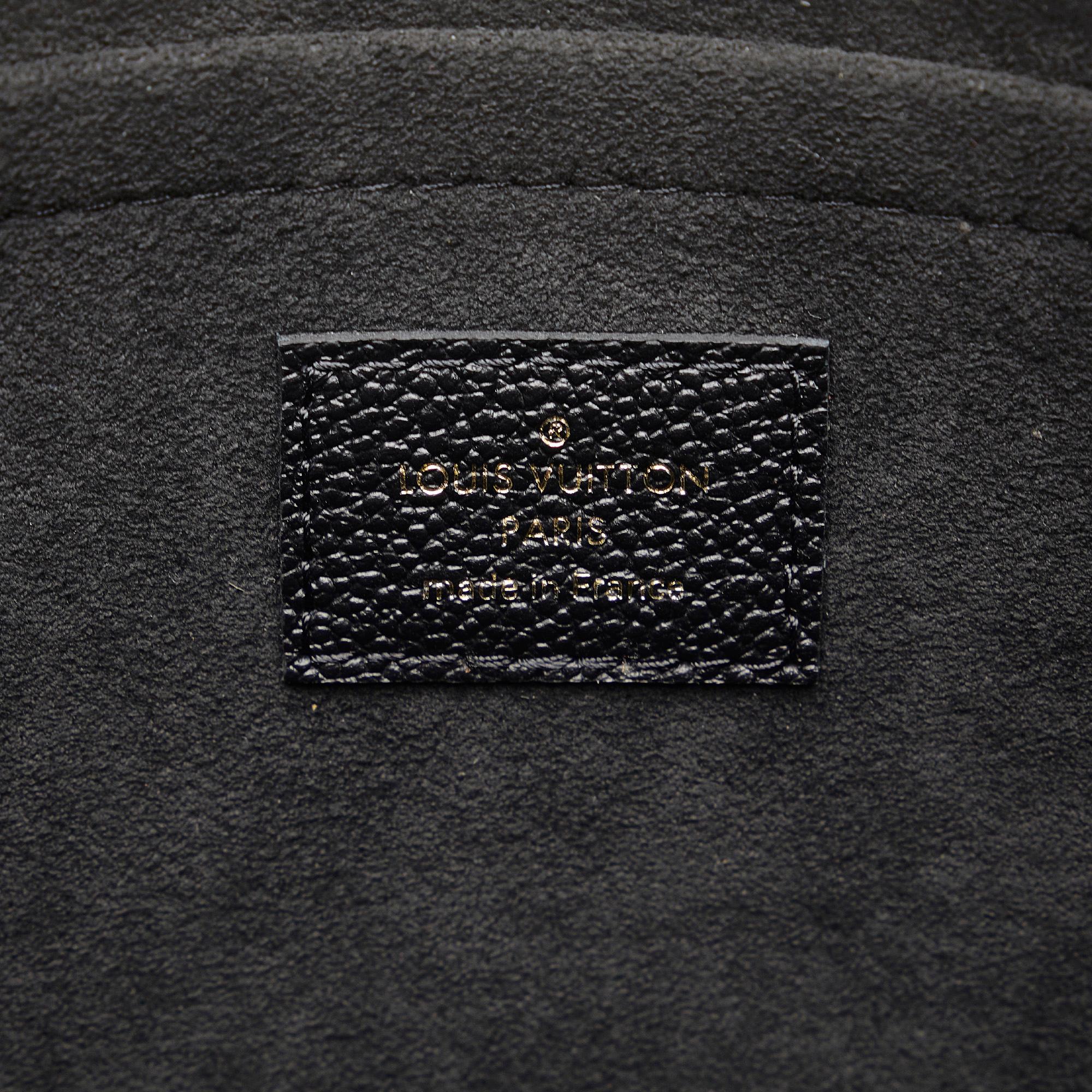 Louis Vuitton Monogram Daily Pouch (SHG-RzJs7T)