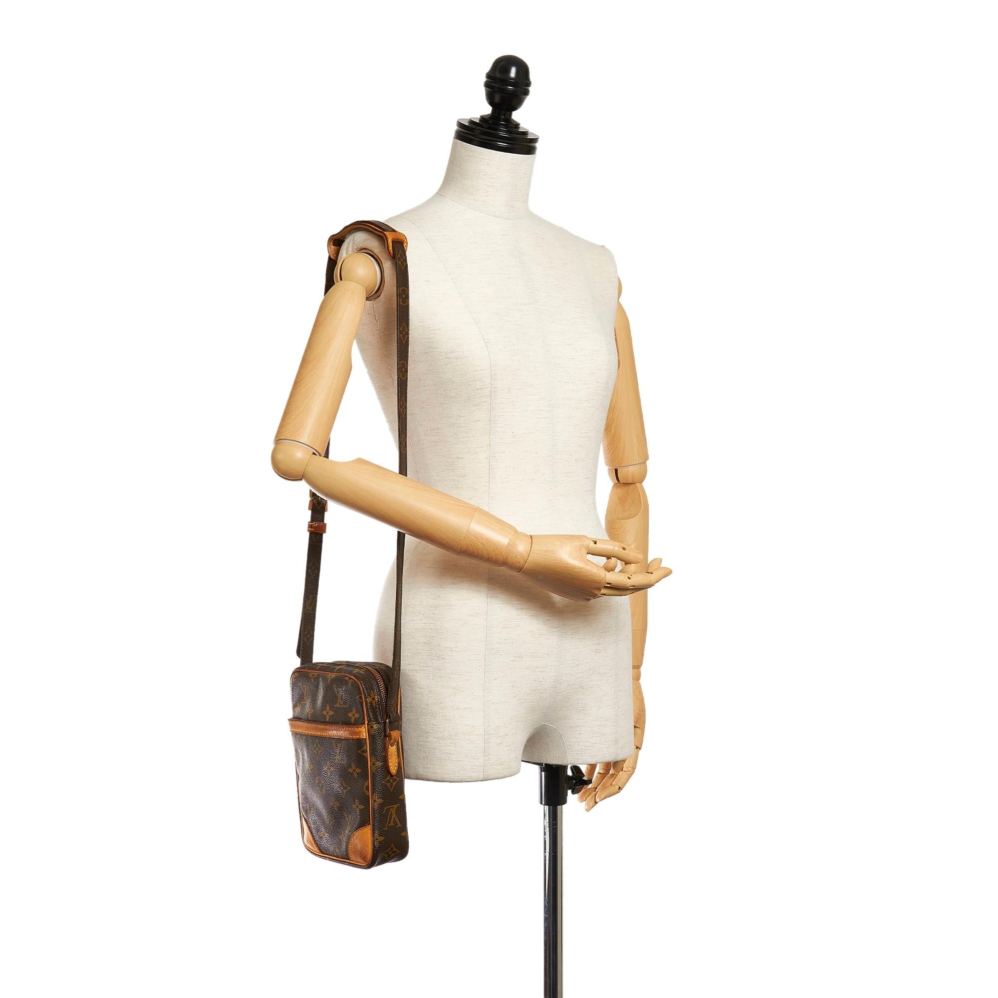 Louis Vuitton Monogram Danube (SHG-28489)