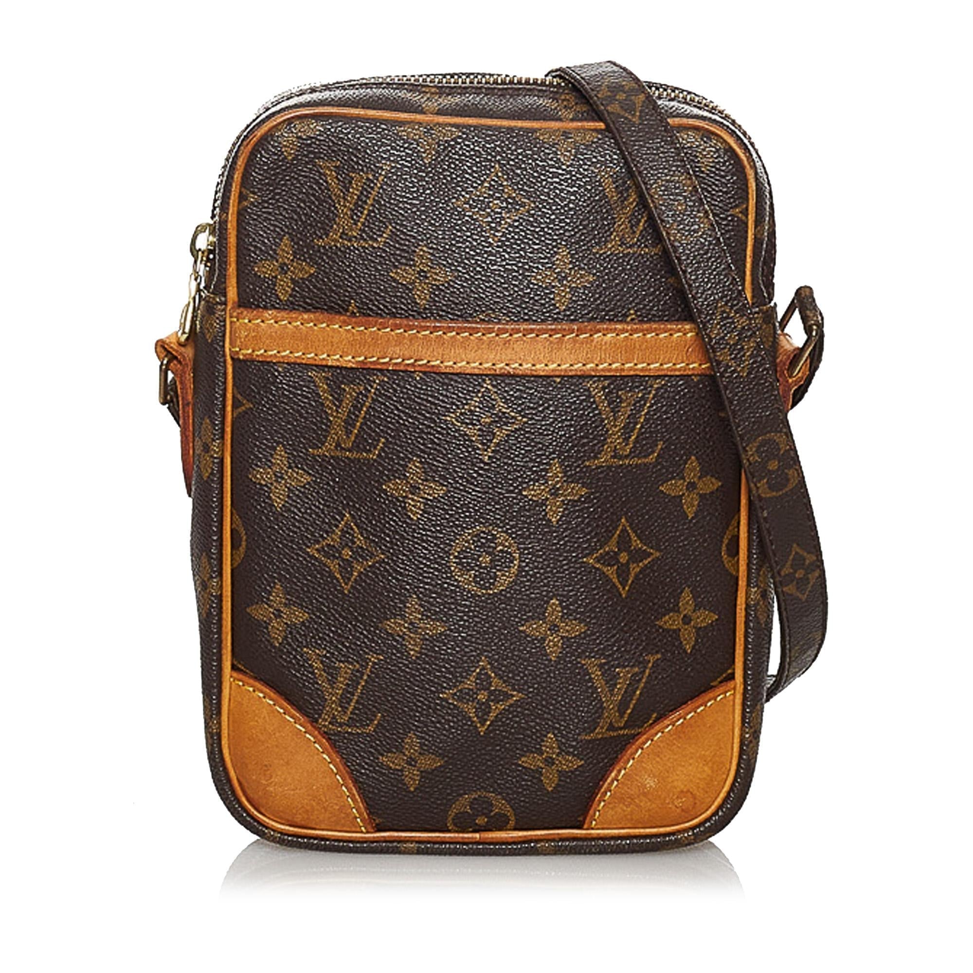 Louis Vuitton Monogram Danube (SHG-30036)