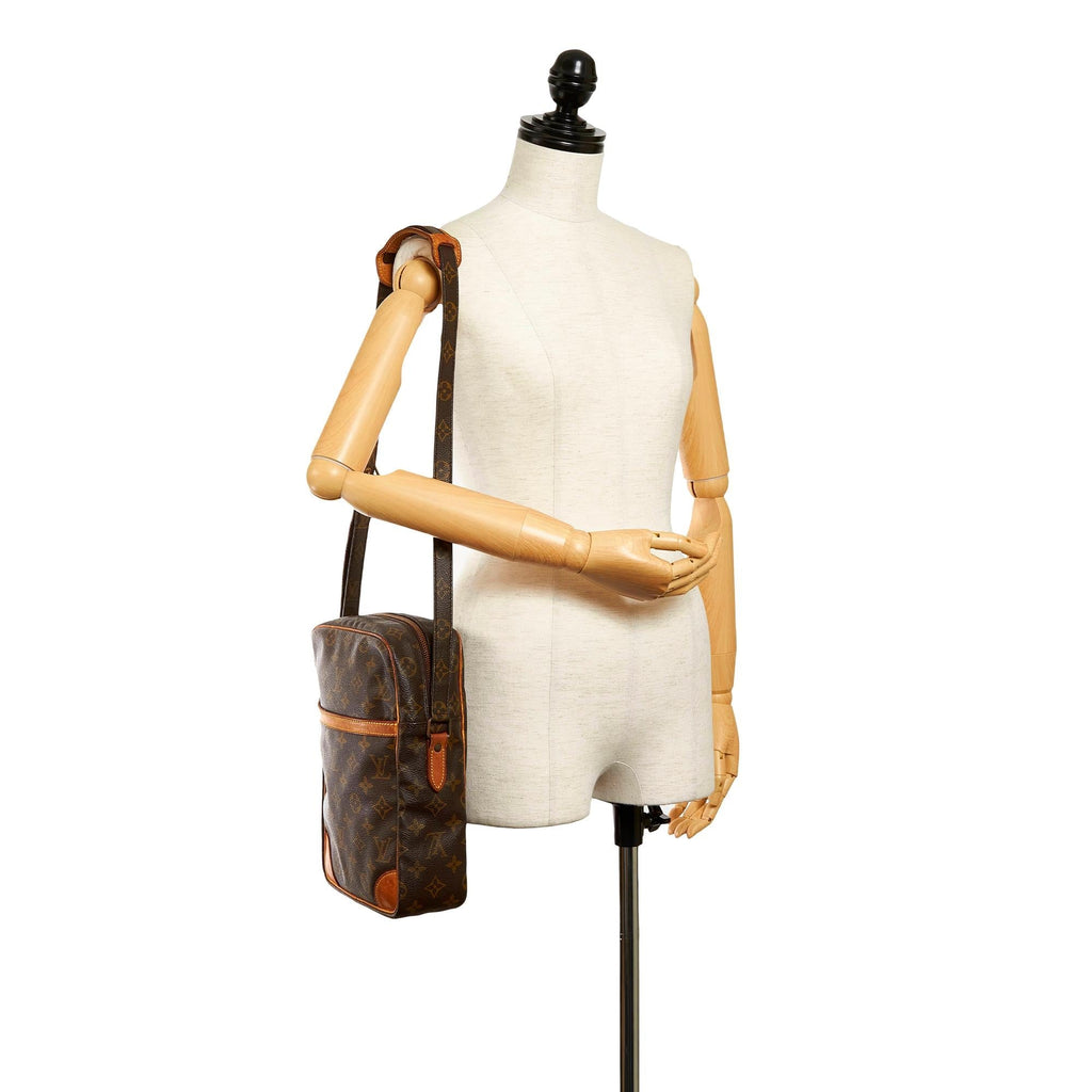 Louis Vuitton Monogram Danube (SHG-31074)