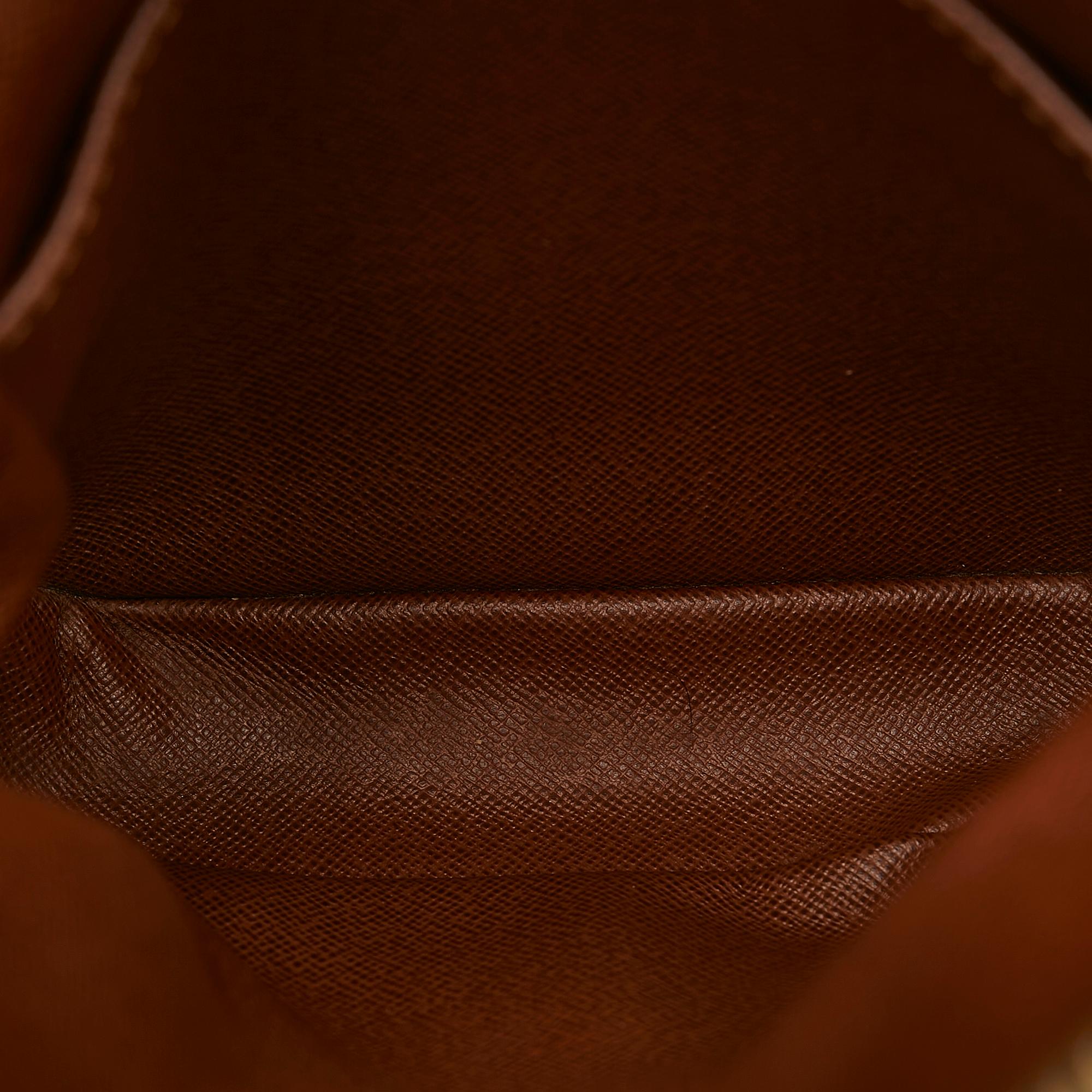 Louis Vuitton Monogram Danube (SHG-34086)