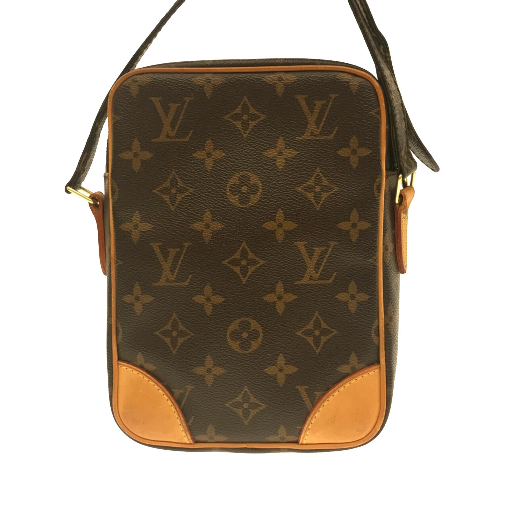 Louis Vuitton Monogram Danube (SHG-35990)