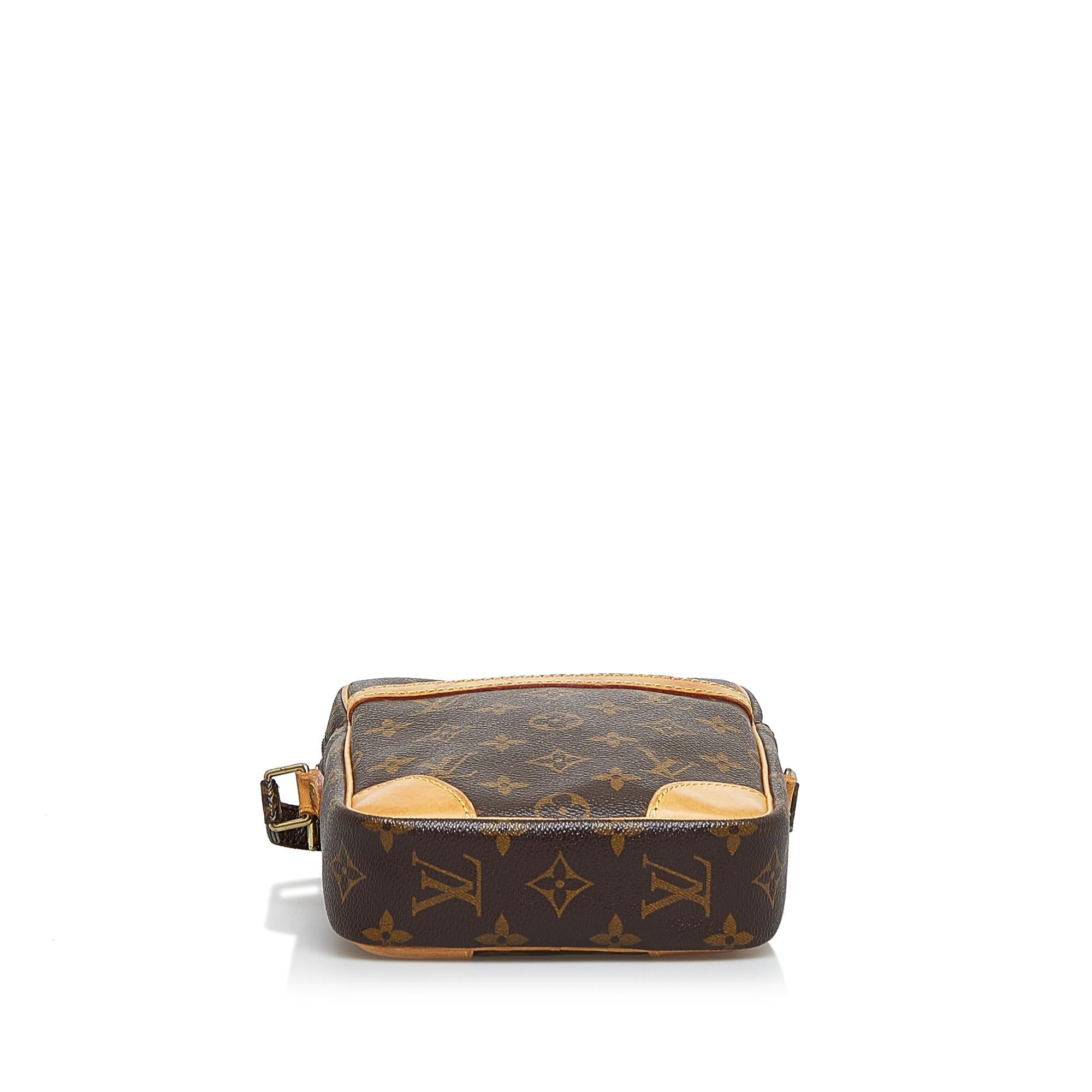 Louis Vuitton Monogram Danube (SHG-HpWRAg)