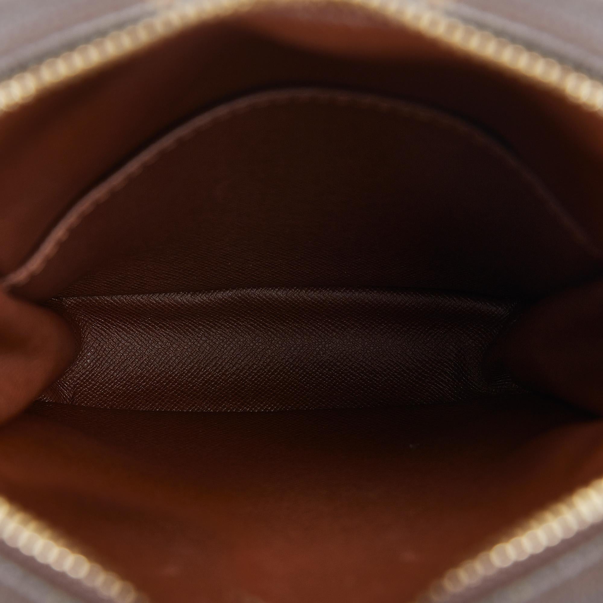 Louis Vuitton Monogram Danube (SHG-HpWRAg)