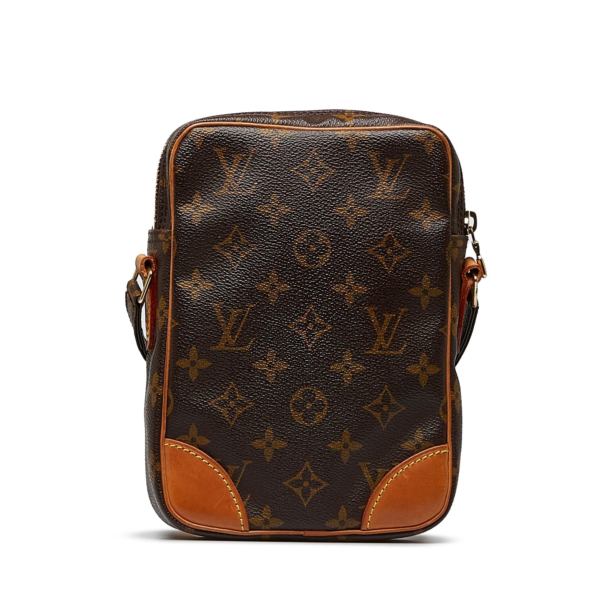 Louis Vuitton Monogram Danube (SHG-hgEeb1)