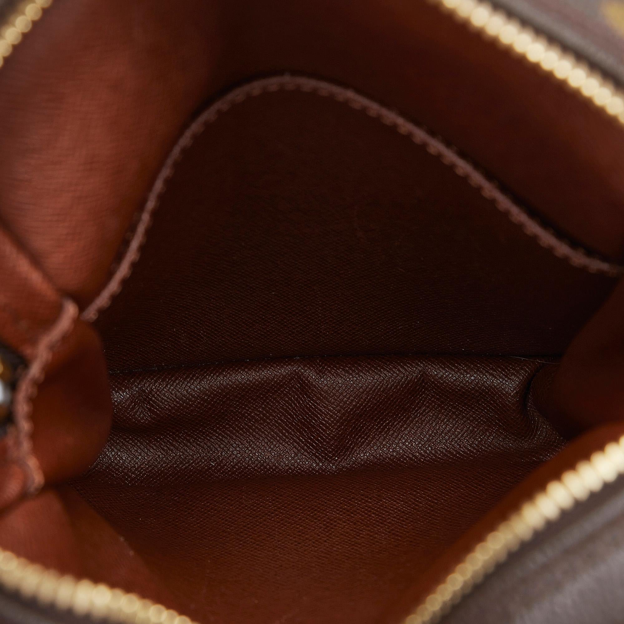 Louis Vuitton Monogram Danube (SHG-hgEeb1)