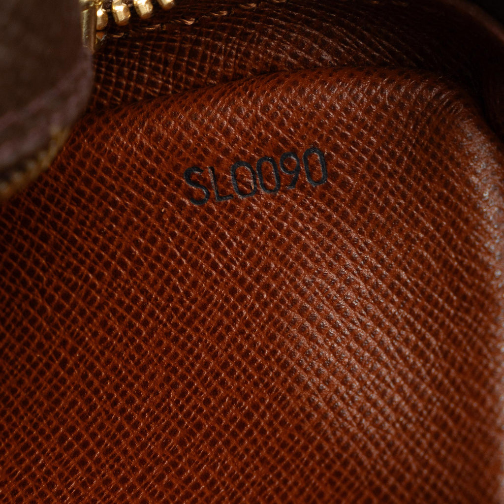 Louis Vuitton Monogram Danube (SHG-0ri3TR)