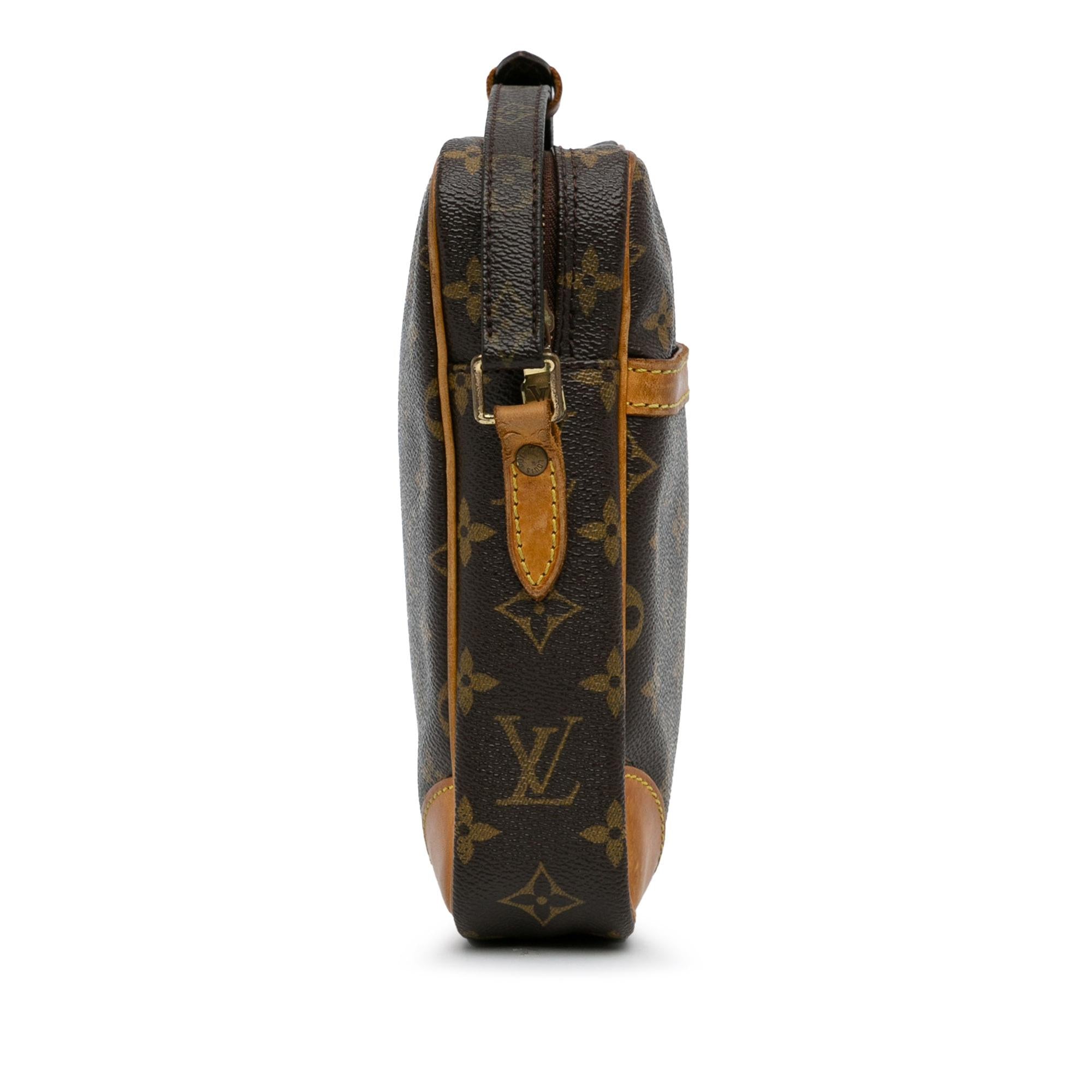 Louis Vuitton Monogram Danube (SHG-xKqO3H)