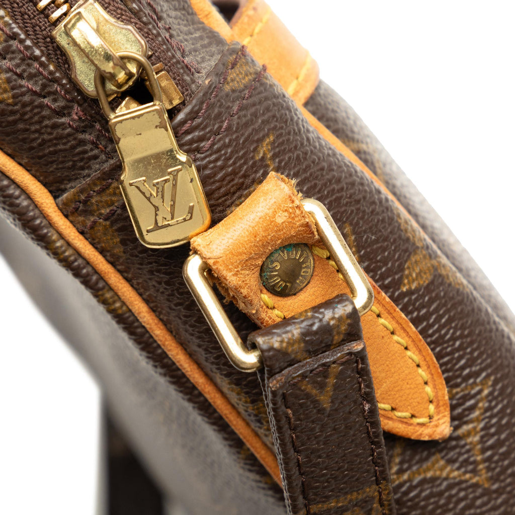 Louis Vuitton Monogram Danube (SHG-Irnqcv)