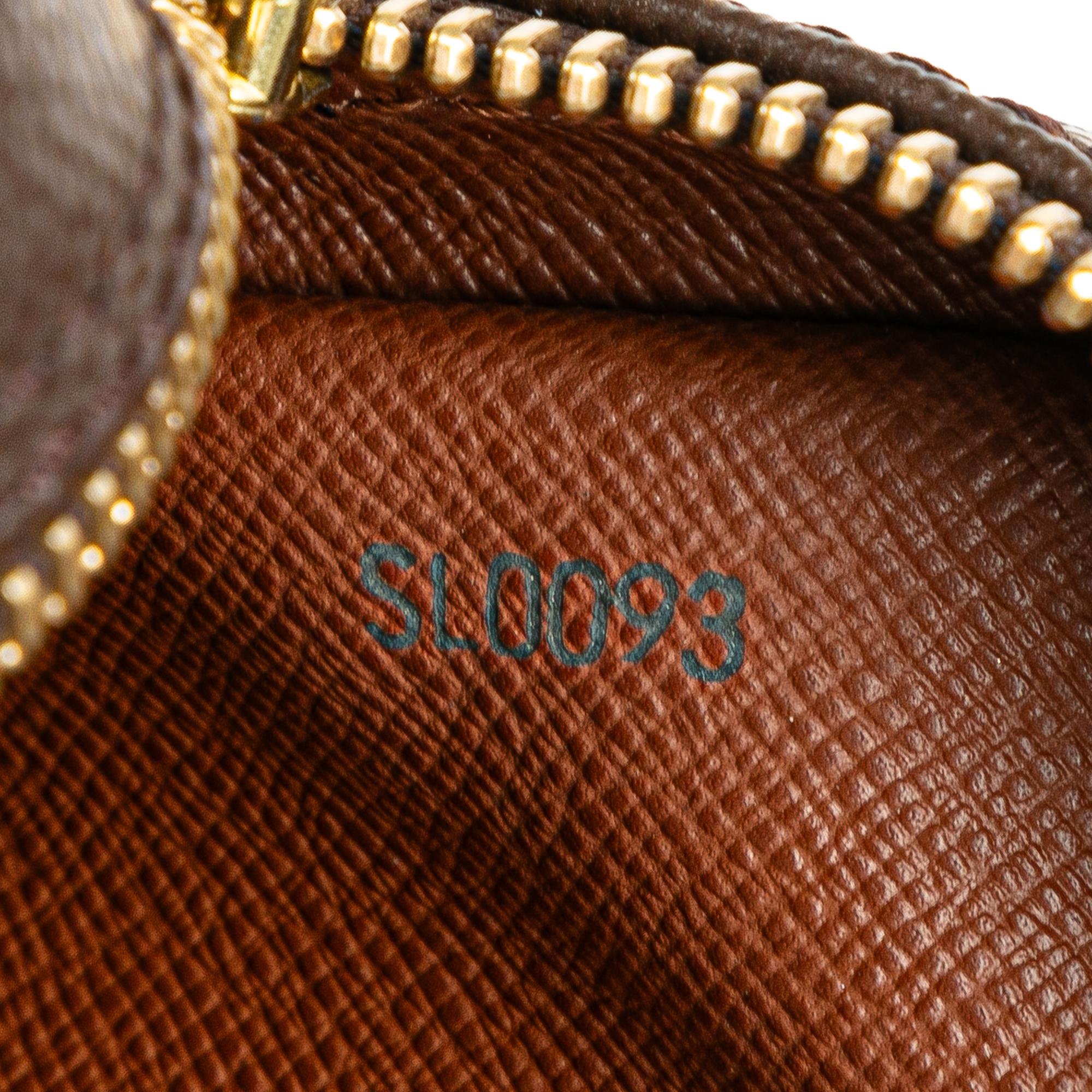 Louis Vuitton Monogram Danube (SHG-WHq8YV)