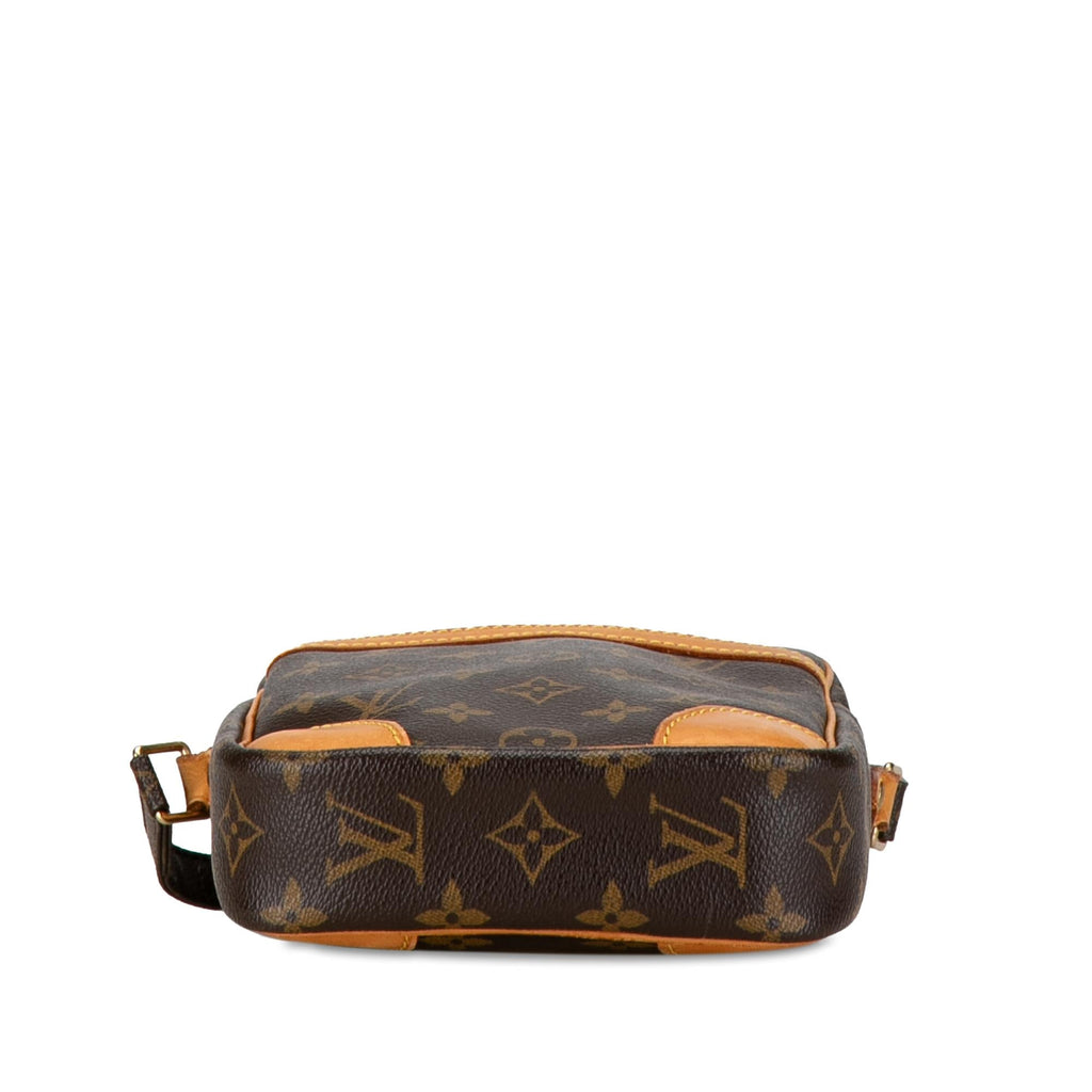 Louis Vuitton Monogram Danube (SHG-KFUQ7I)