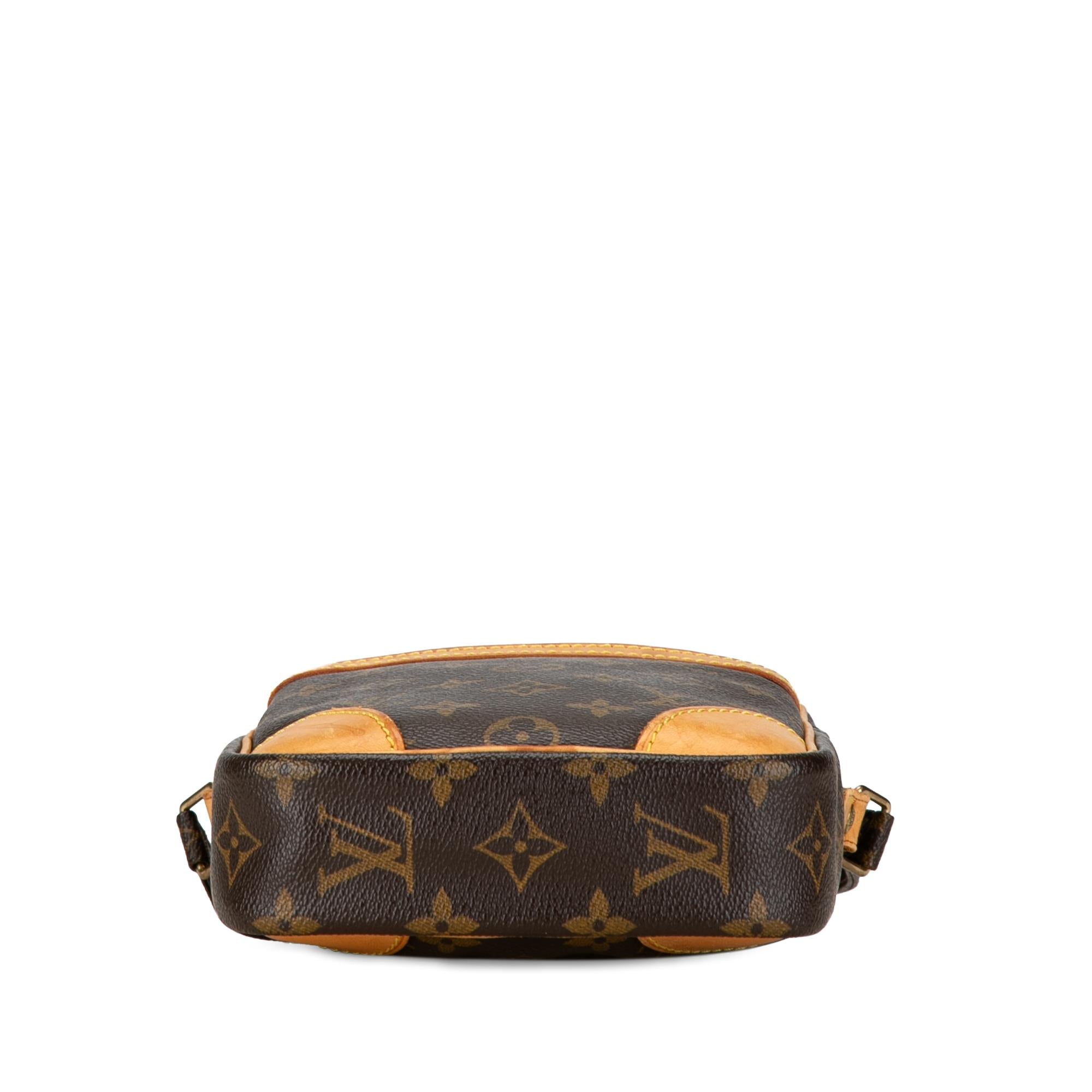 Louis Vuitton Monogram Danube (SHG-KclIpU)