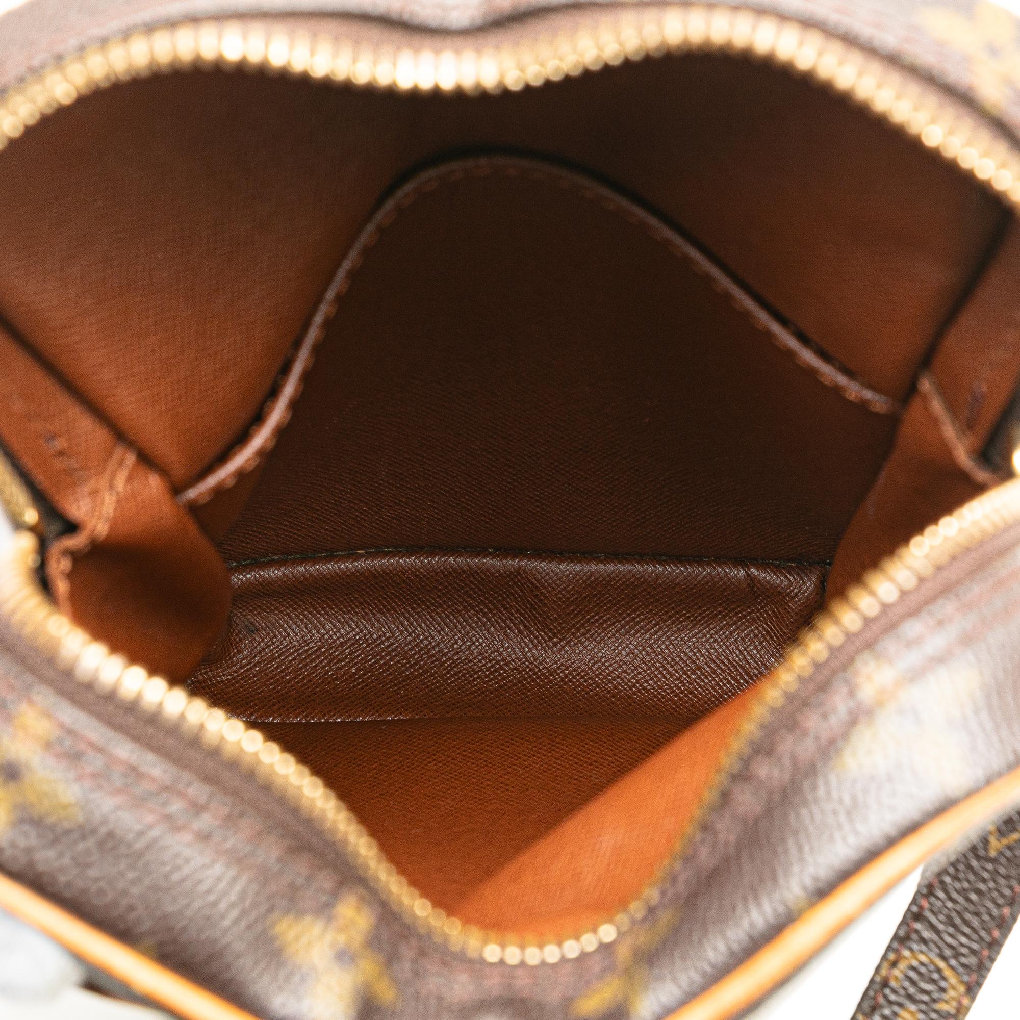 Louis Vuitton Monogram Danube (SHG-6OTtHx)