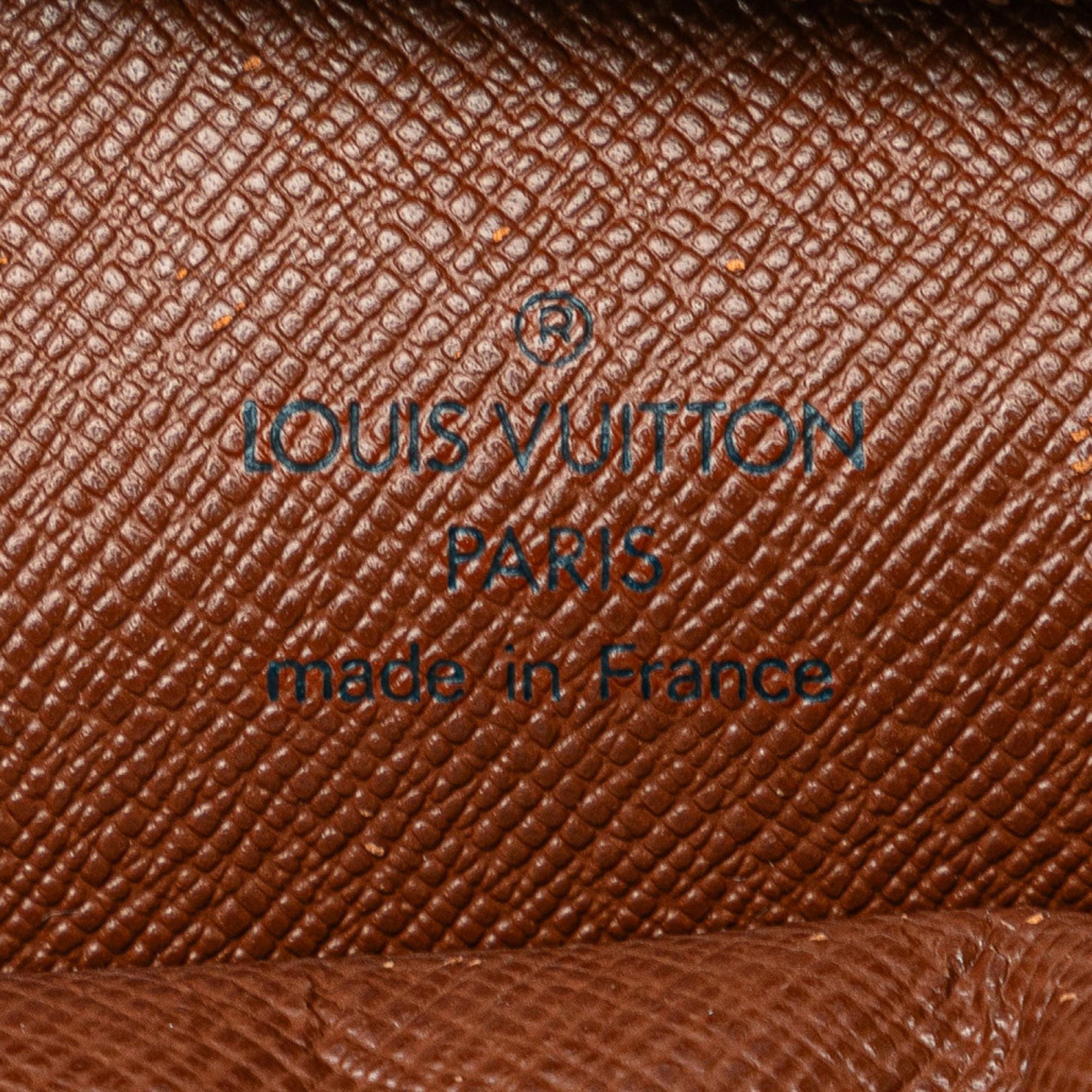 Louis Vuitton Monogram Danube (SHG-Uo0yMO)