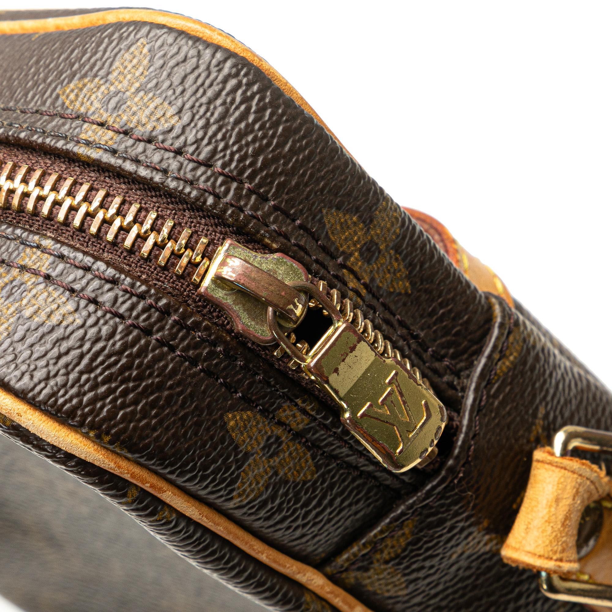 Louis Vuitton Monogram Danube (SHG-d2572E)