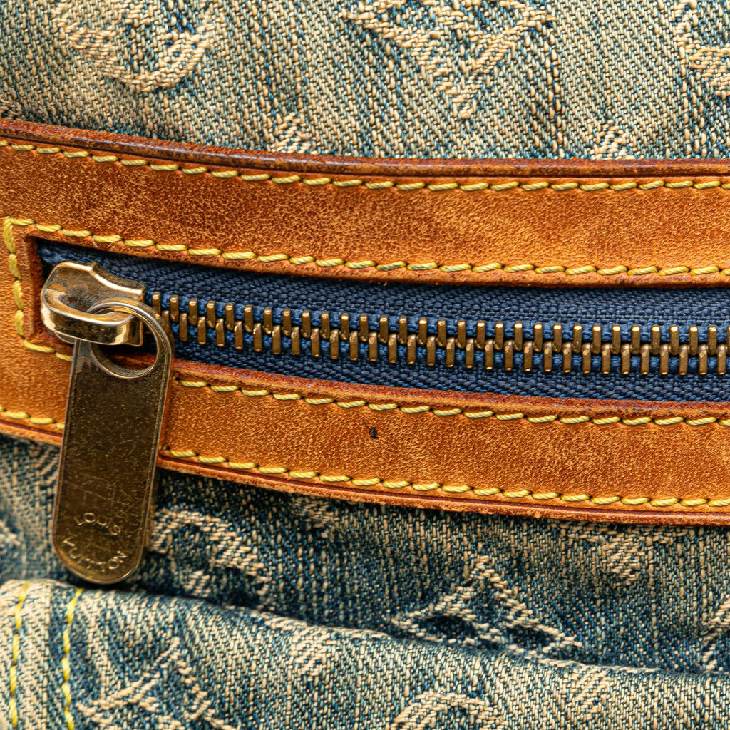 Louis Vuitton Monogram Denim Baggy PM (SHG-jsrfg8)