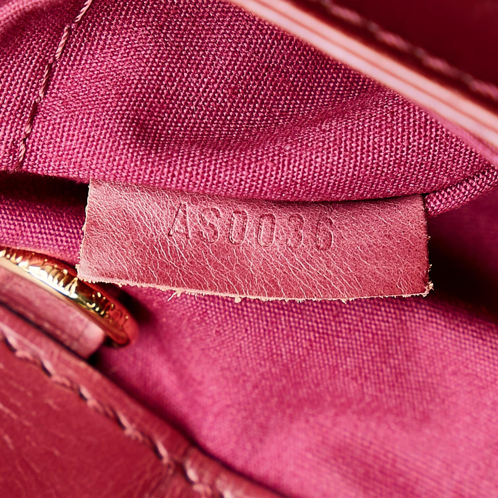 Louis Vuitton Monogram Denim Linda (SHG-31174)