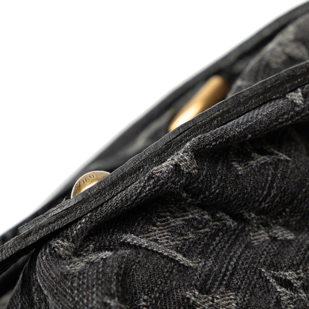 Louis Vuitton Monogram Denim Neo Cabby MM (SHG-TC85zn)