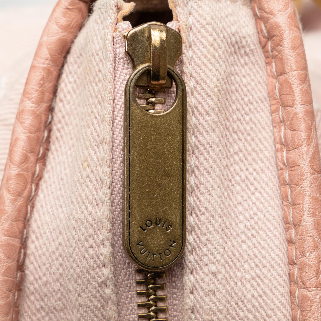 Louis Vuitton Monogram Denim Neo Cabby MM (SHG-1phwHa)