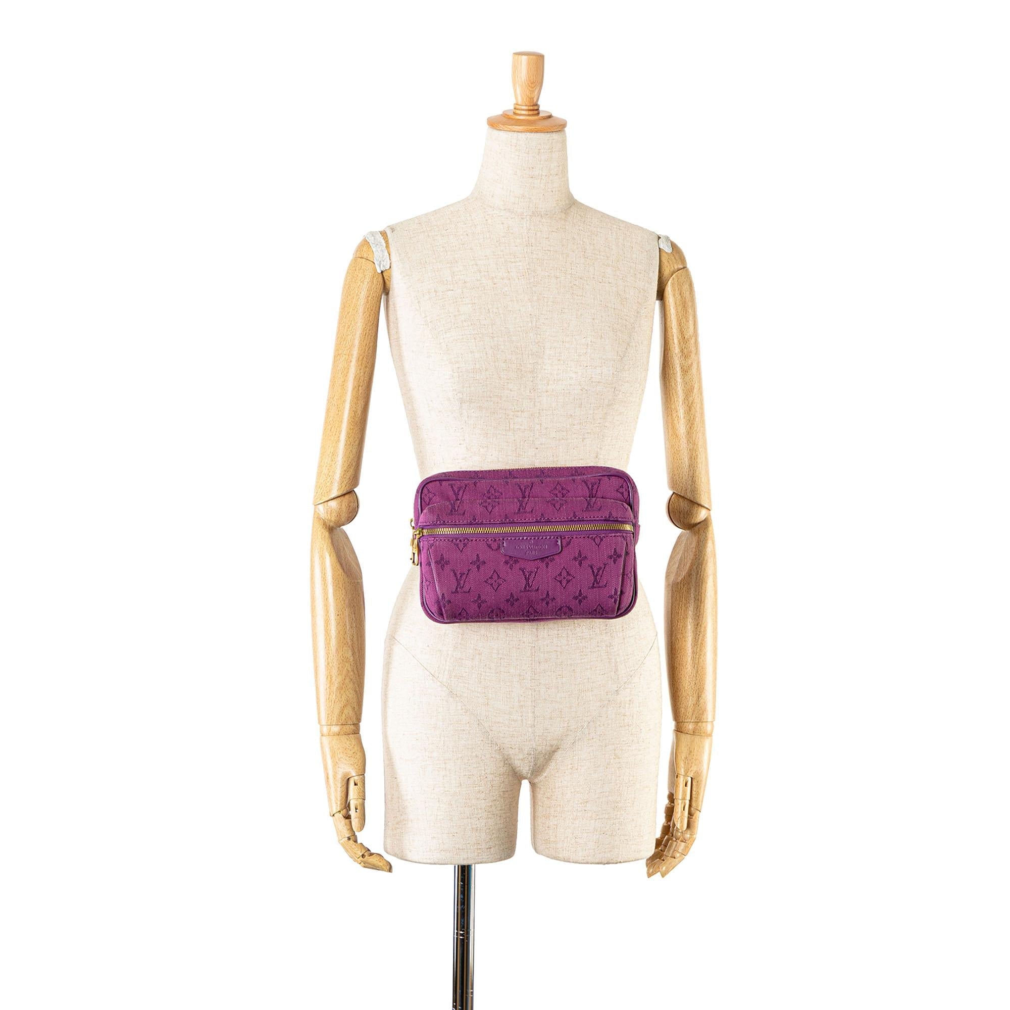 Louis Vuitton Monogram Denim Outdoor Bumbag (SHG-BVeU9T)