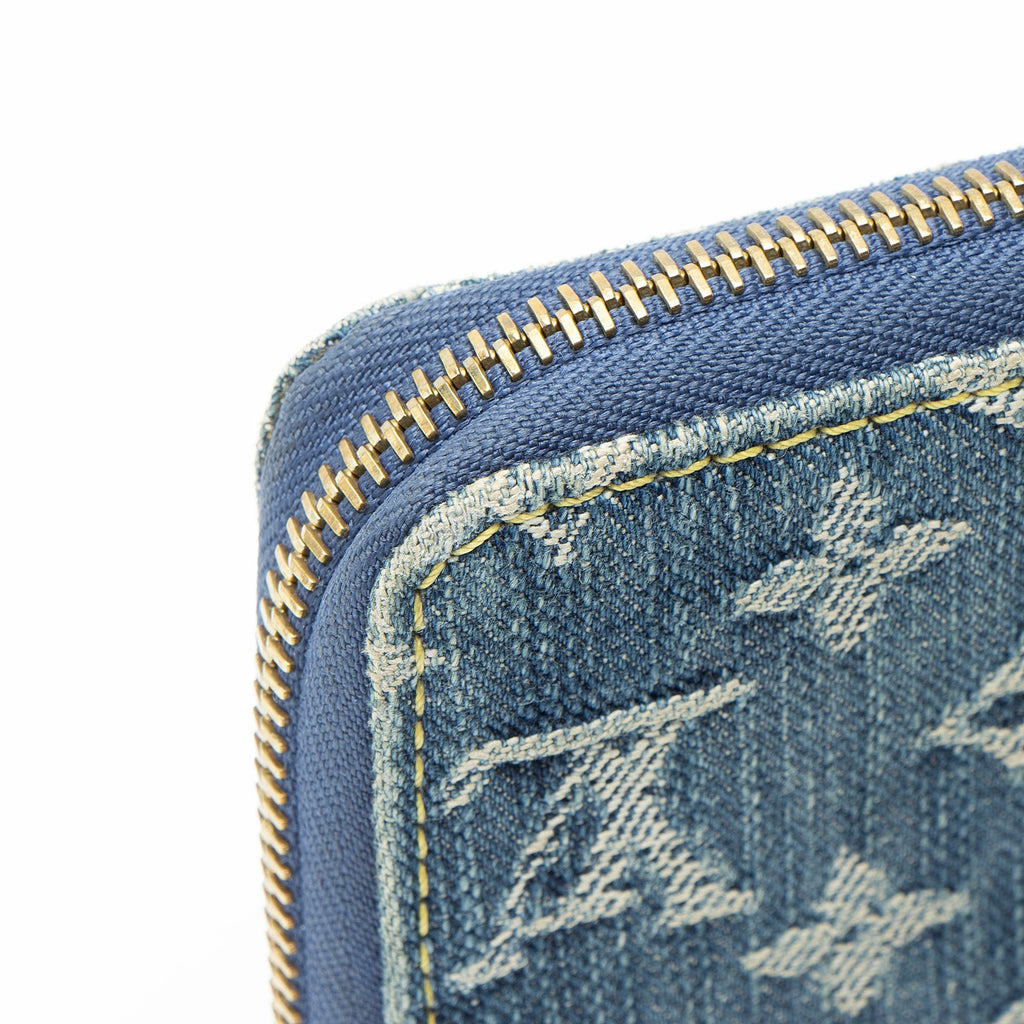 Louis Vuitton Monogram Denim Zippy Wallet